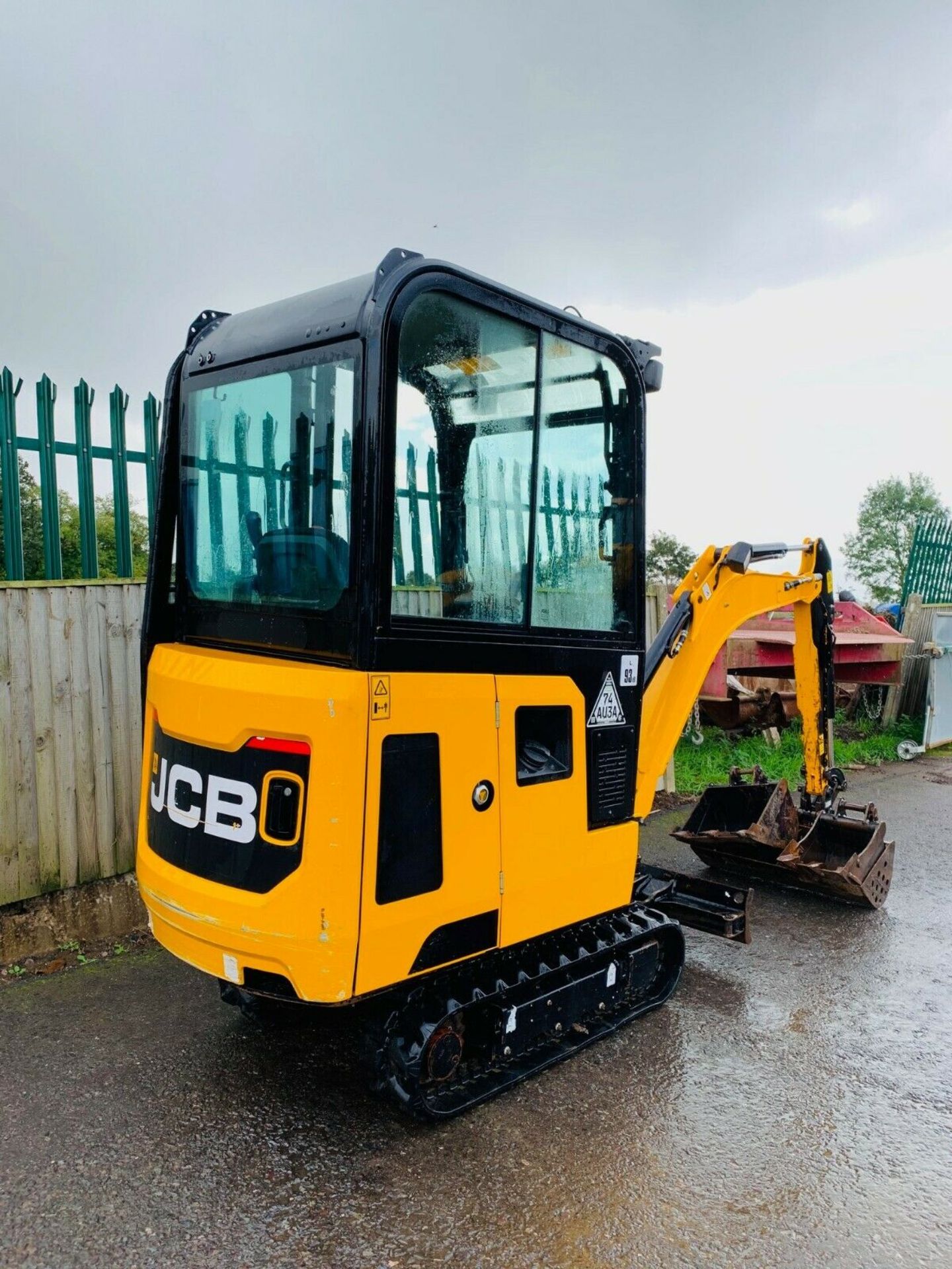 JCB 15C-1 Cabbed Excavator / Digger - Image 6 of 11