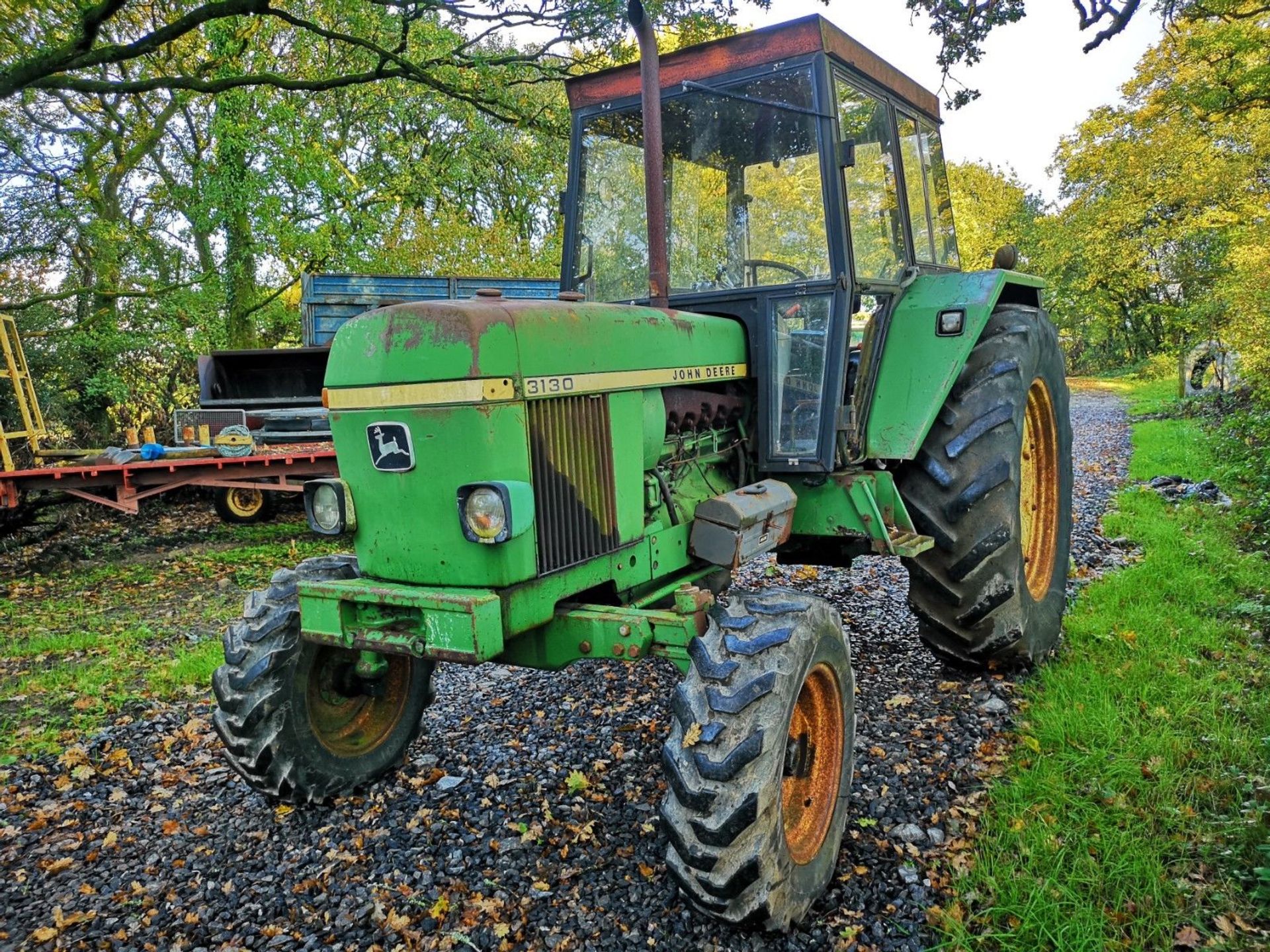 John Deere 3130 Tractor - Image 2 of 12