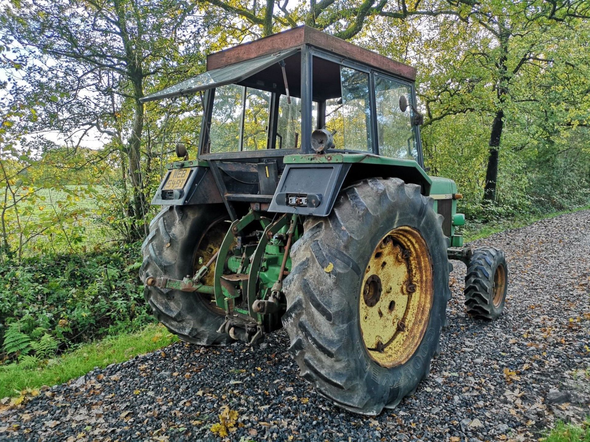 John Deere 3130 Tractor - Image 5 of 12