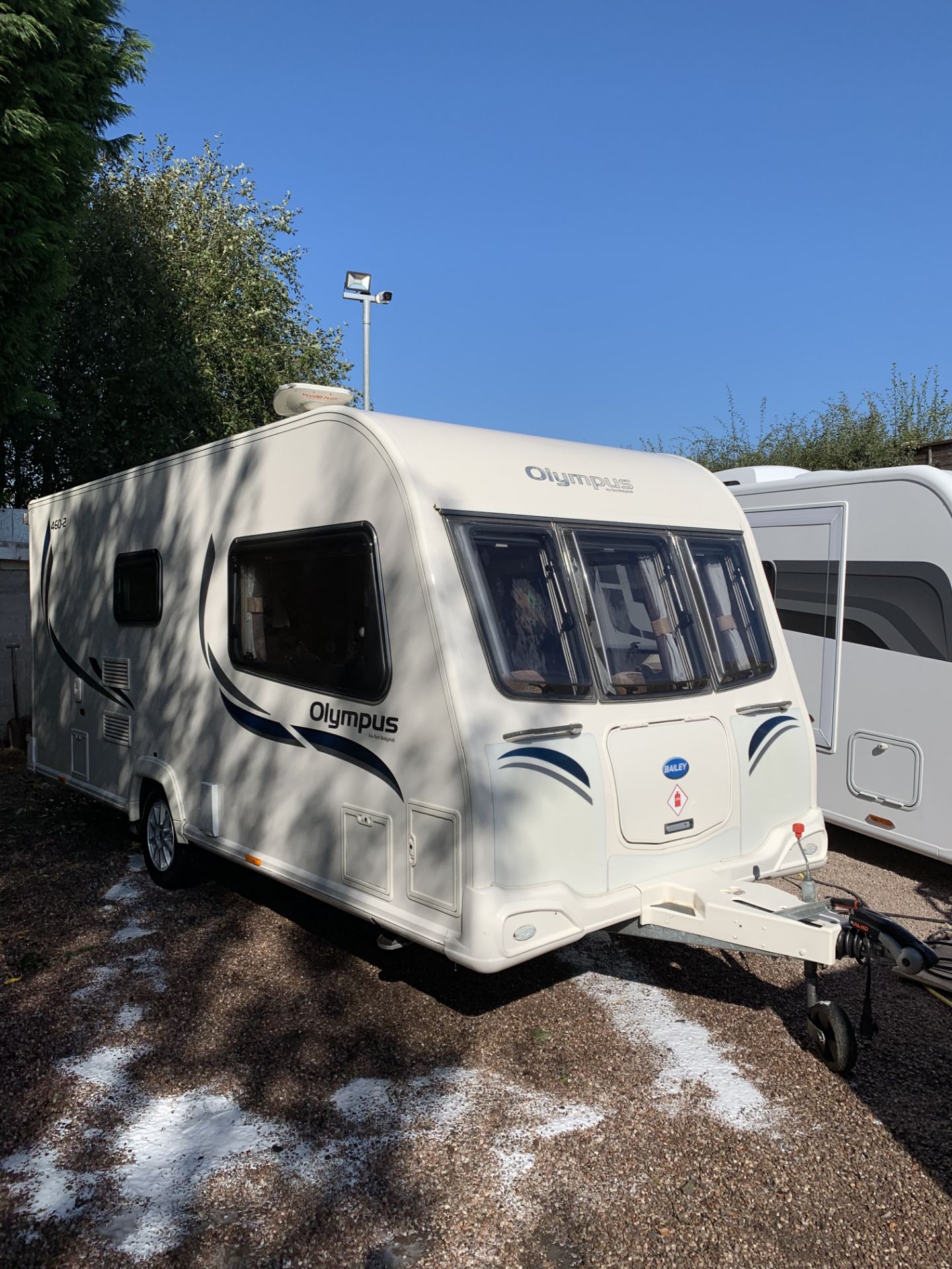 Bailey Unicorn 2 Berth Caravan (2012) - Image 2 of 5