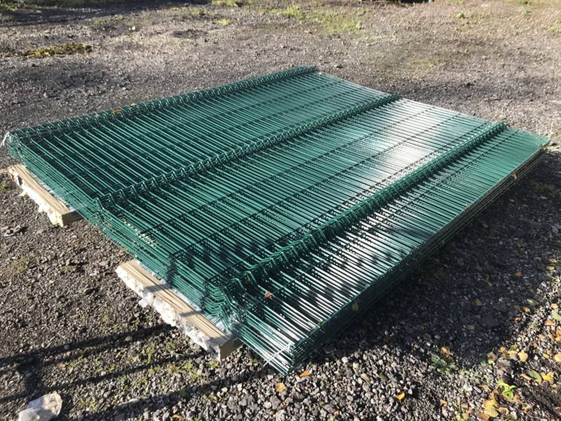 50 x Meters in 2.1h x 2.5w sections of New V BEAM Heavy Duty Security Fencing C/W 60X60 Posts/Fixing