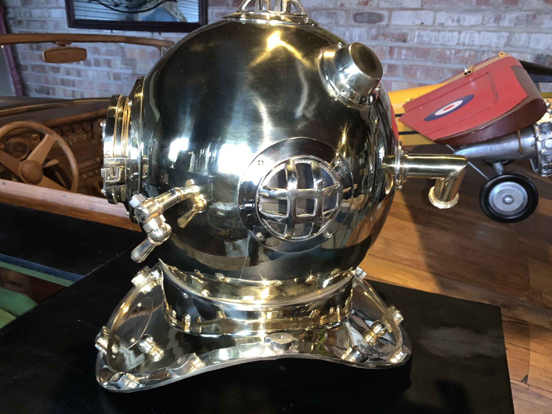 SOLID BRASS LARGE DIVERS HELMET