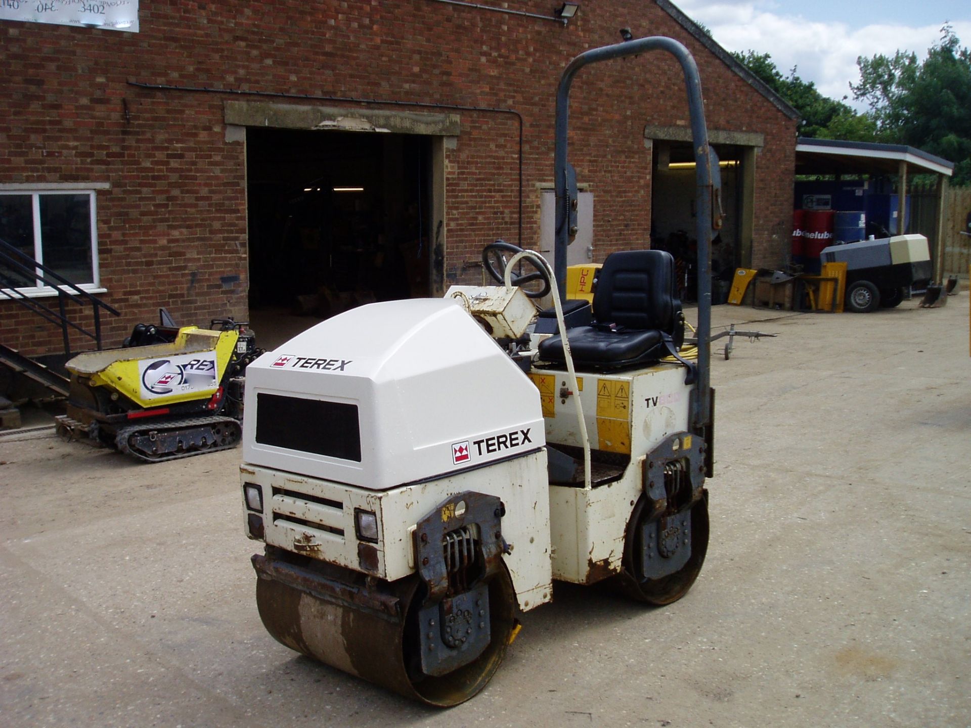 Terex TV800 800mm 1572Kgs Tandem Roller - Image 2 of 17