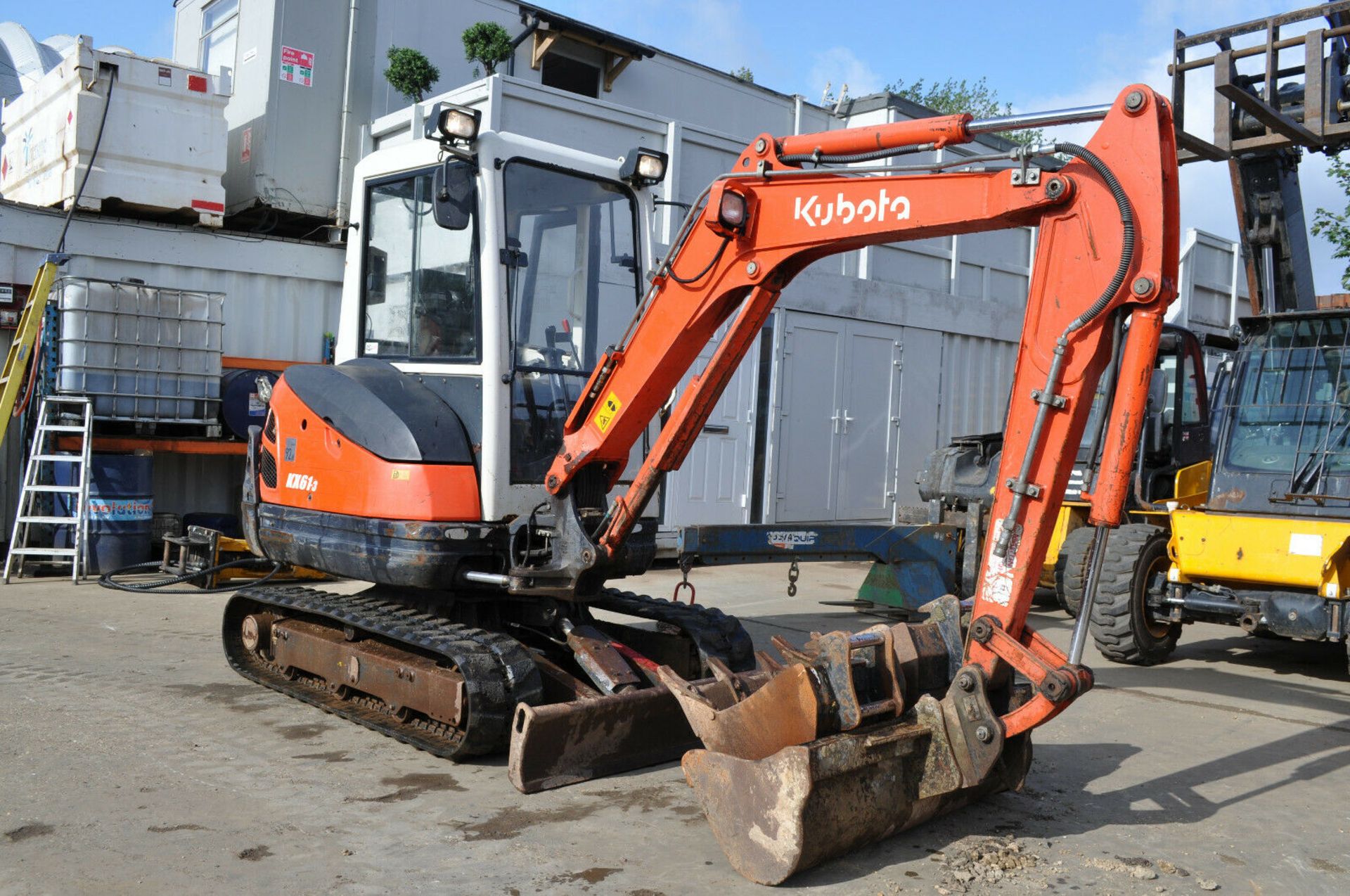 Kubota KX61-3 Mini Excavator - Image 11 of 12