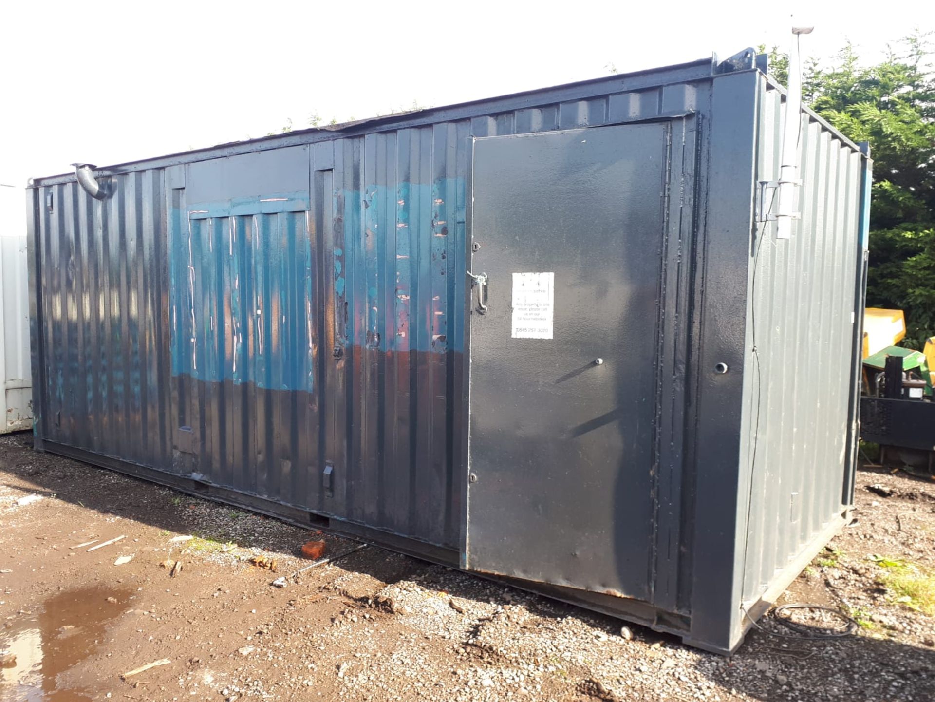 20ft Office Container With Generator and Toilet - Image 2 of 6