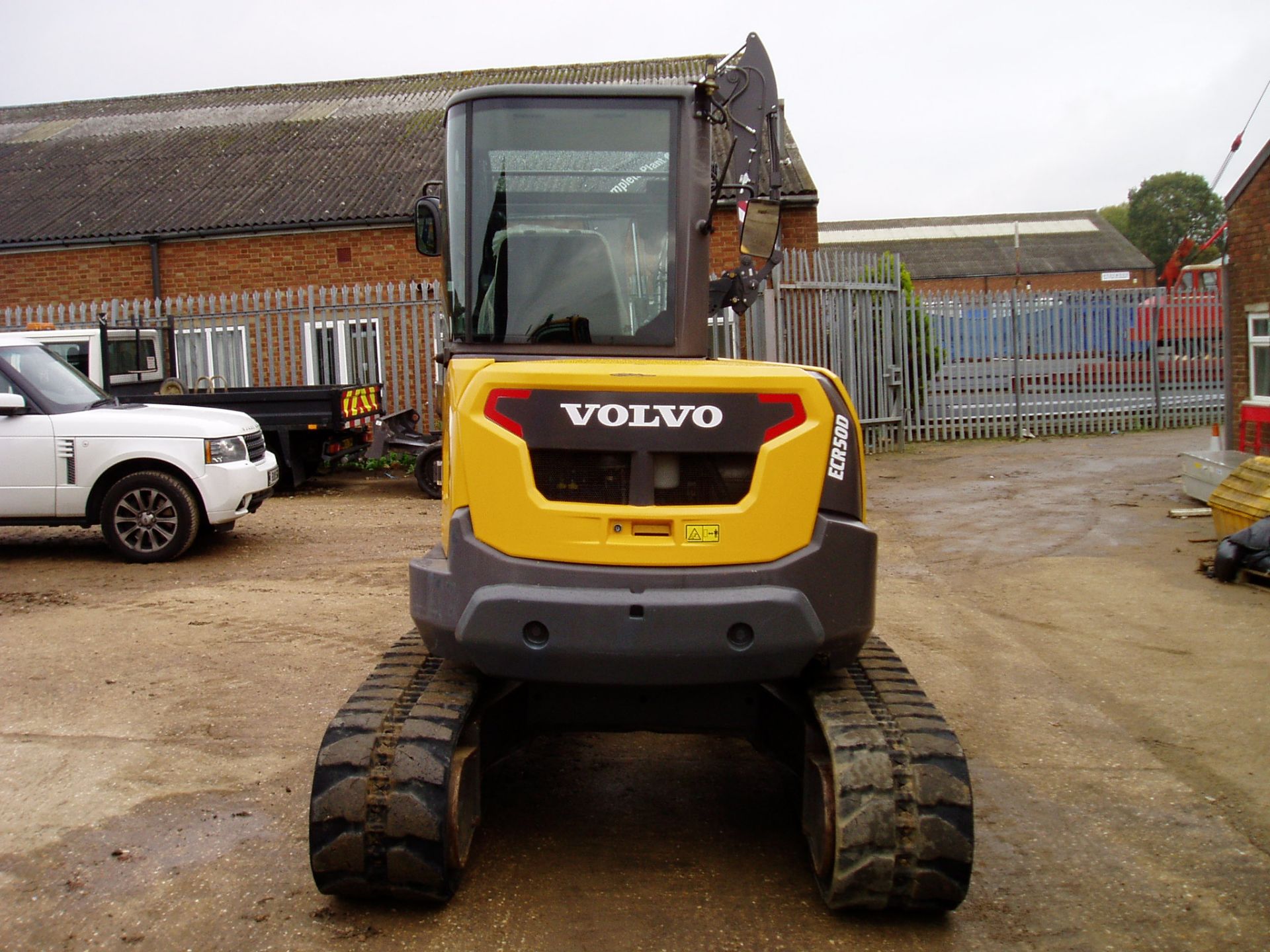 Volvo ECR50D 5150Kgs Reduced Tail Swing Midi Excavator - Image 7 of 24