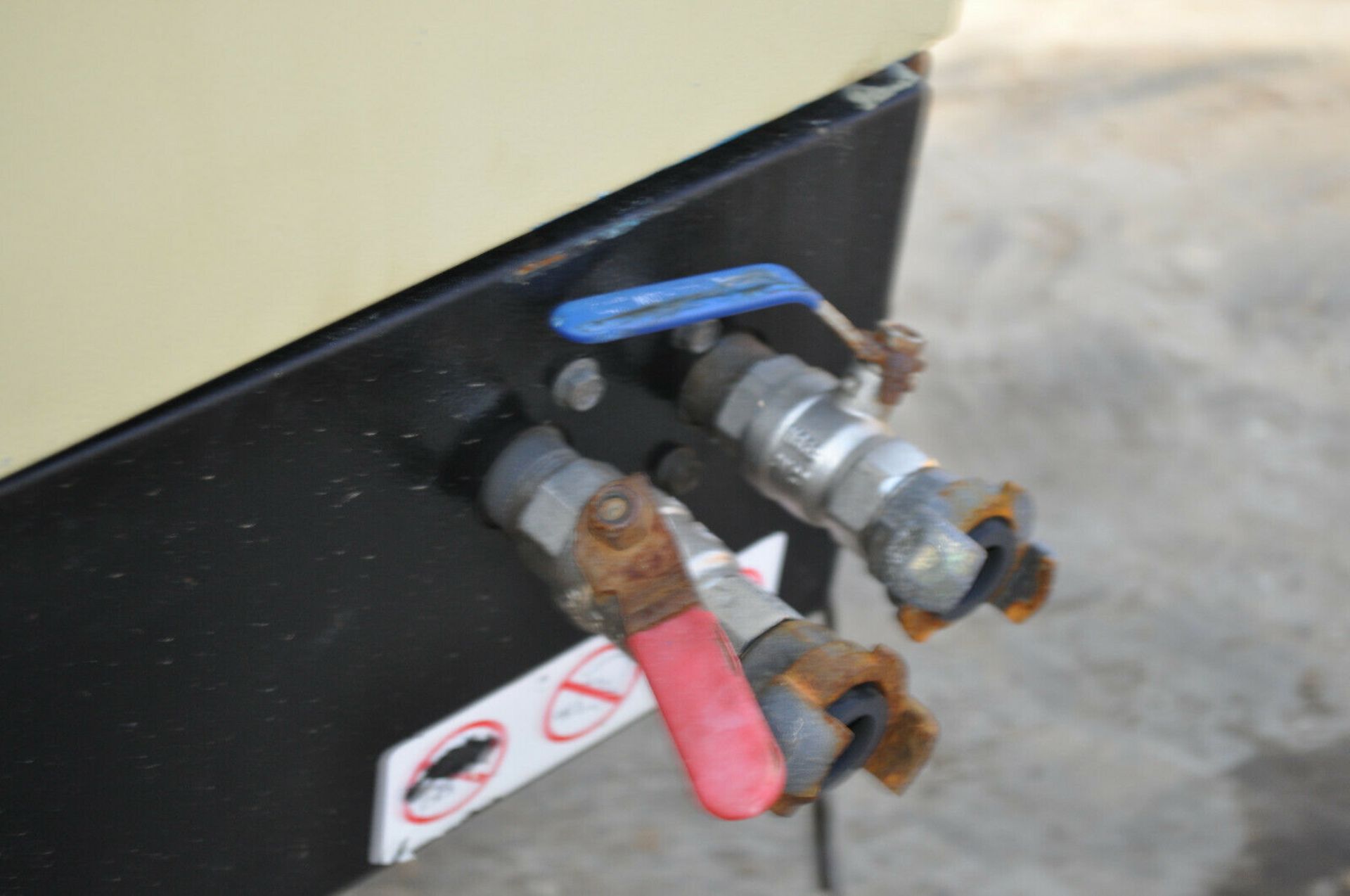 Ingersoll Rand 7/20 Road Towable Compressor - Image 4 of 9