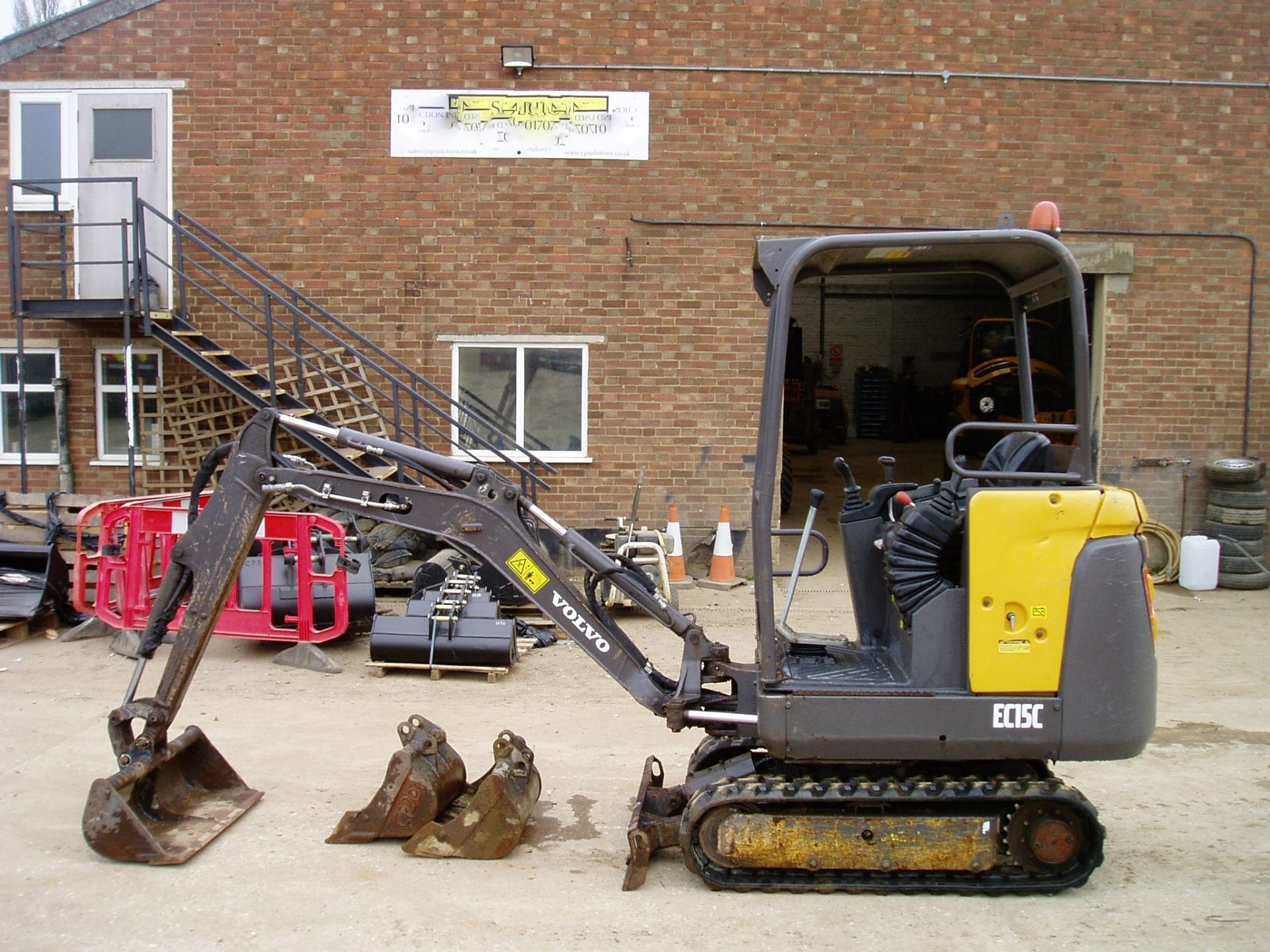 Volvo EC15C 1540Kgs Mini Excavator