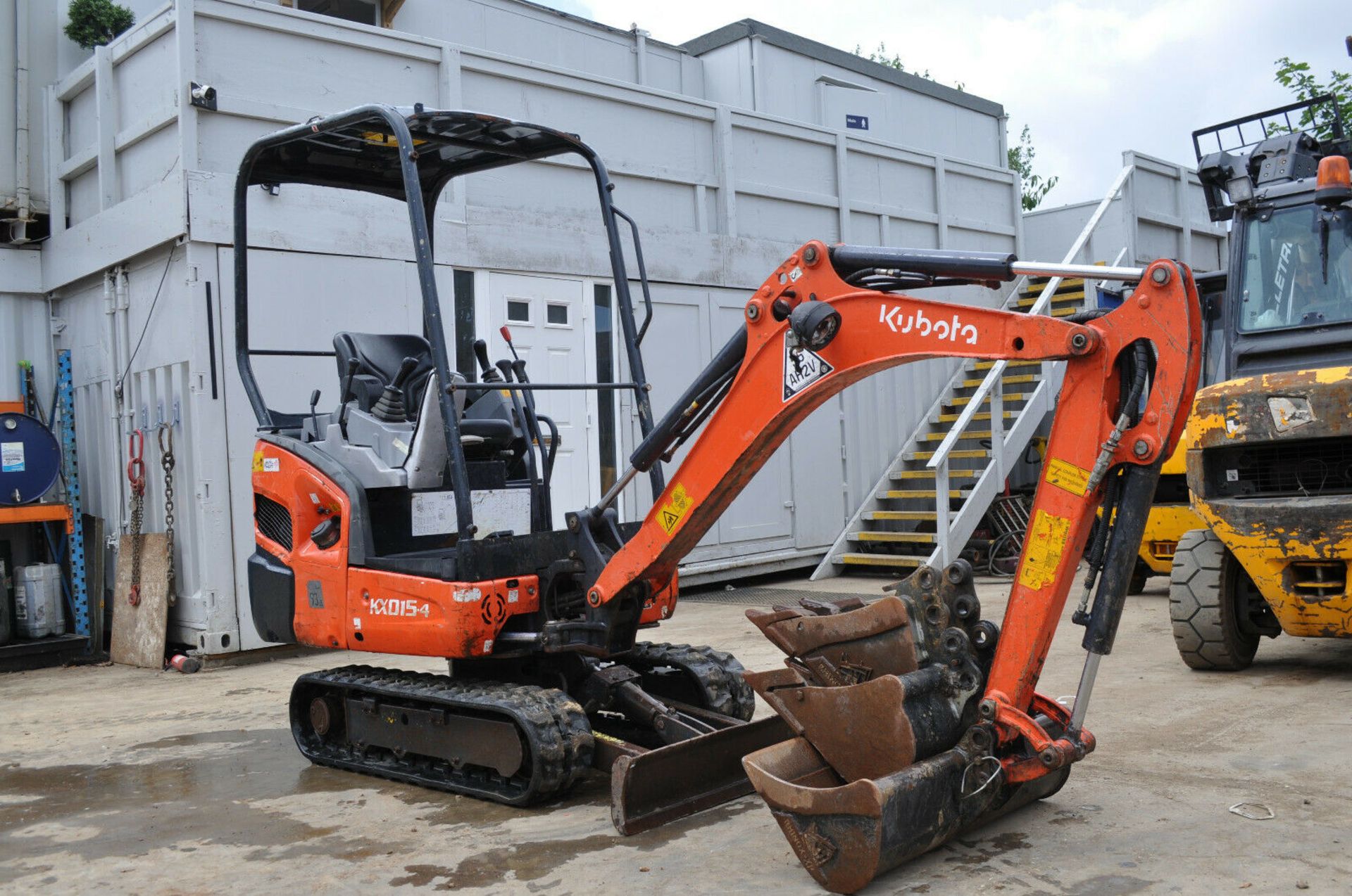 Kubota KX015-4 Mini Digger - Image 12 of 13