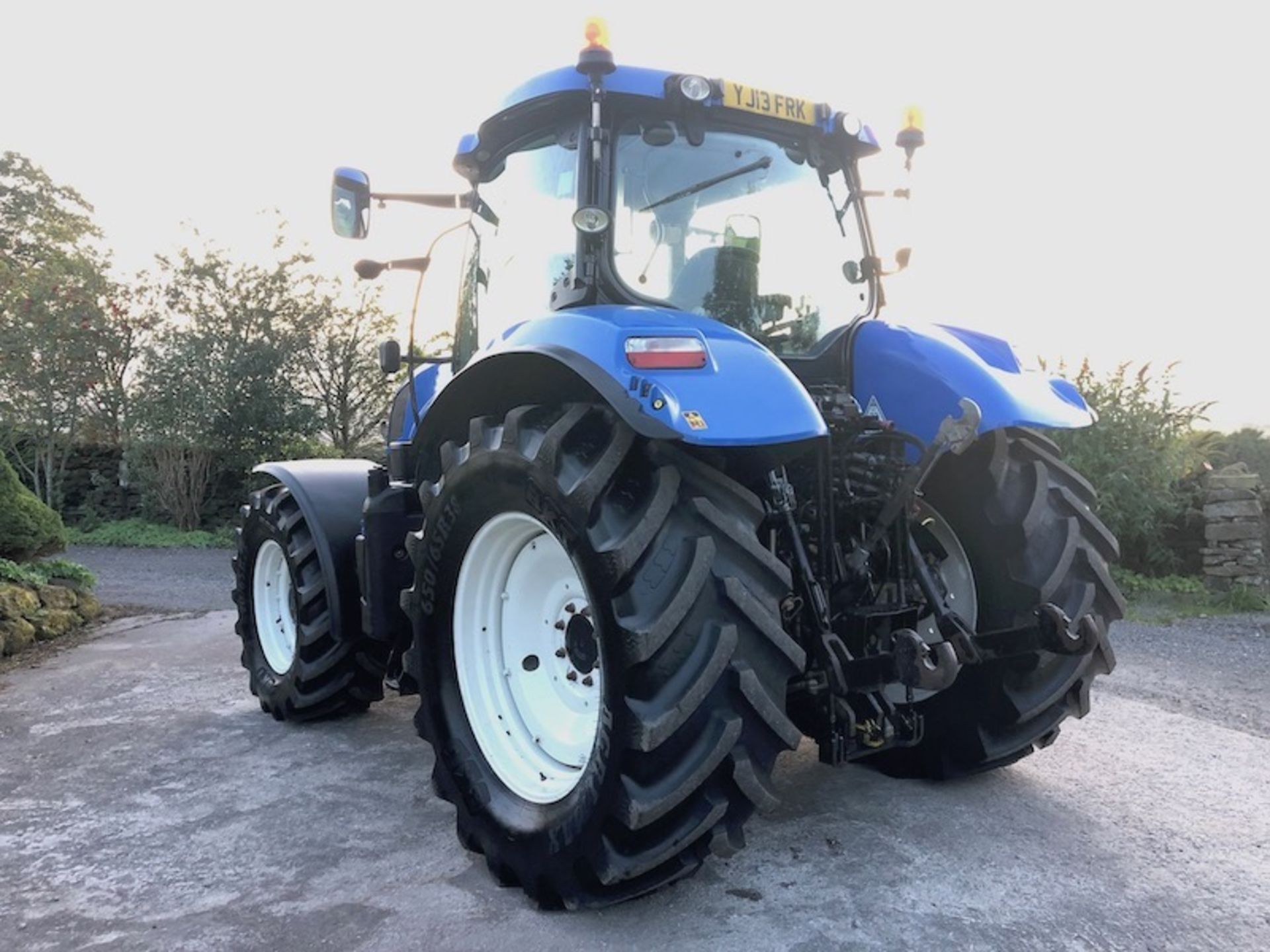 New Holland T7.200 Classic Tractor - Image 4 of 9