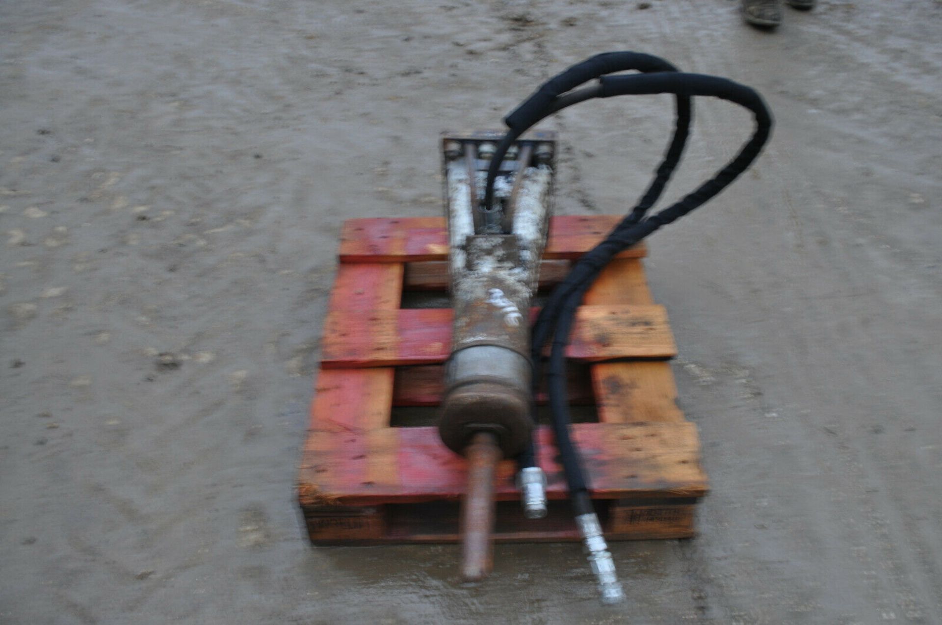 Montabert SC12 Hydraulic Hammer Breaker - Image 2 of 7