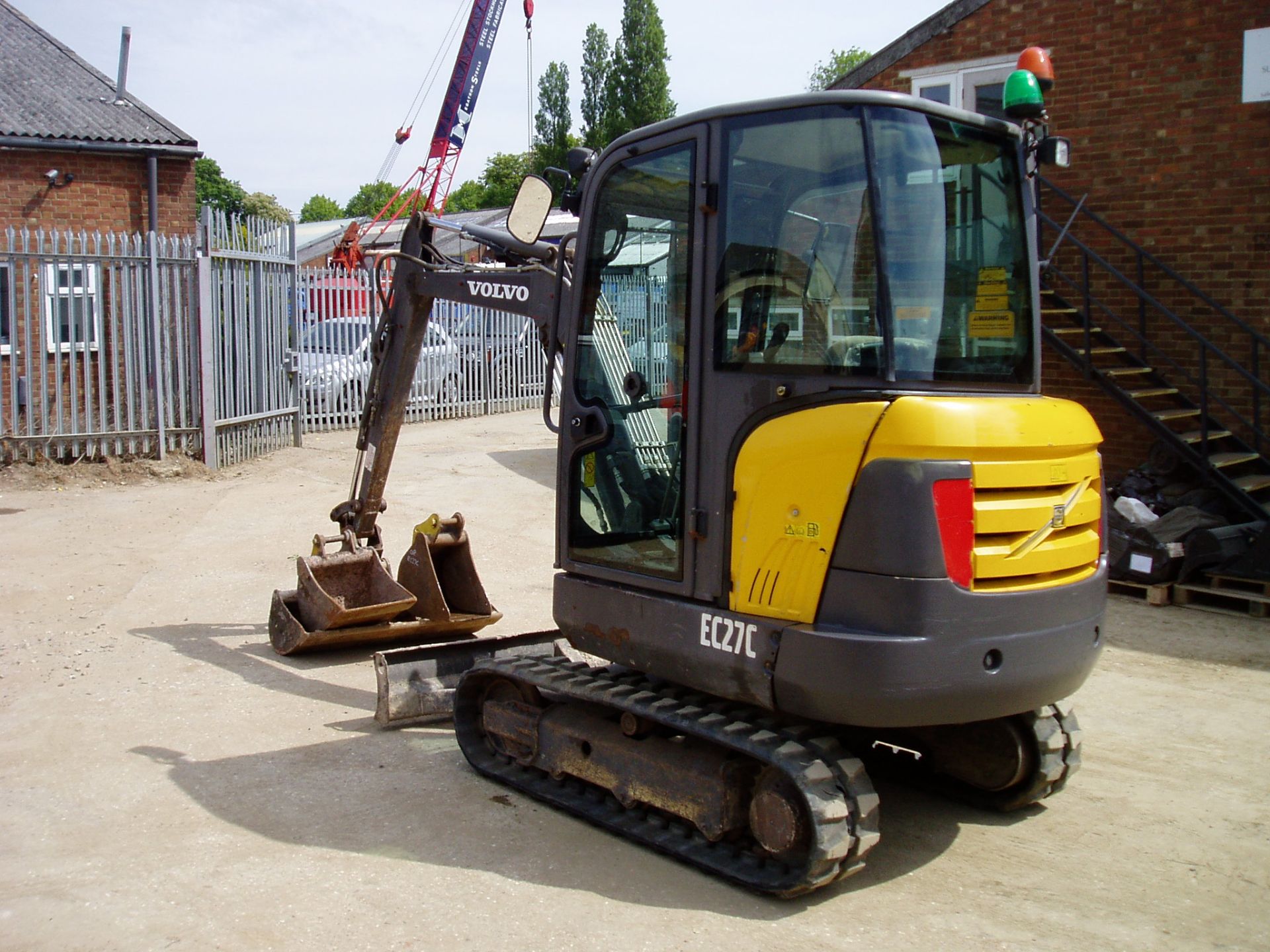 Volvo EC27C 2790Kgs Mini Excavator - Image 8 of 21