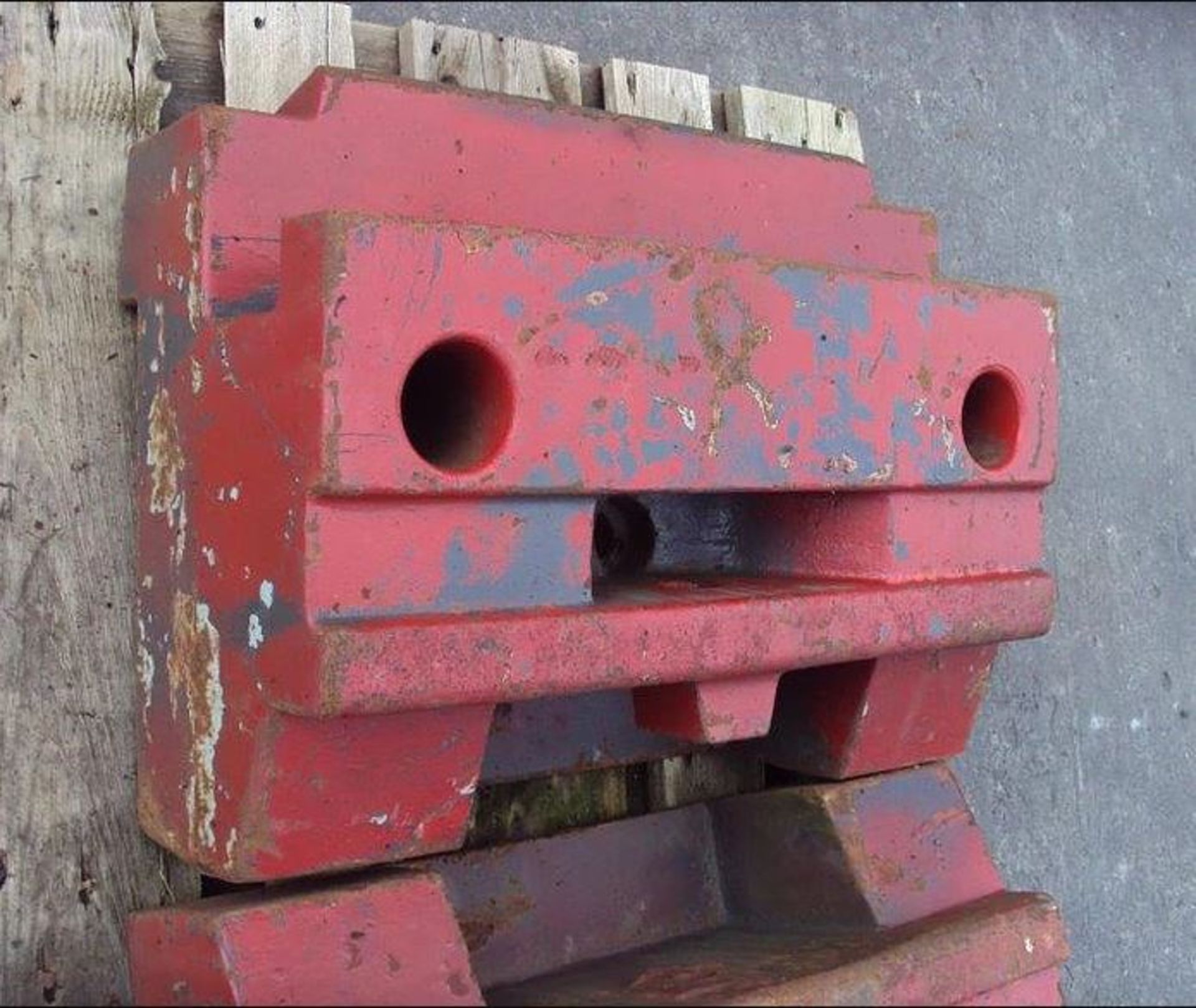 Renault Weight Block - Image 5 of 5