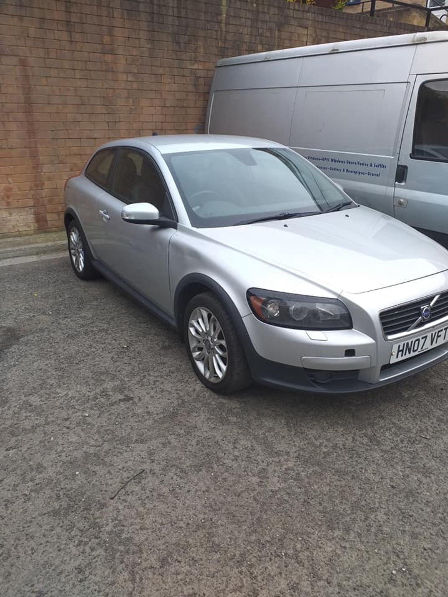 Volco C30 2.4 Petrol Manual