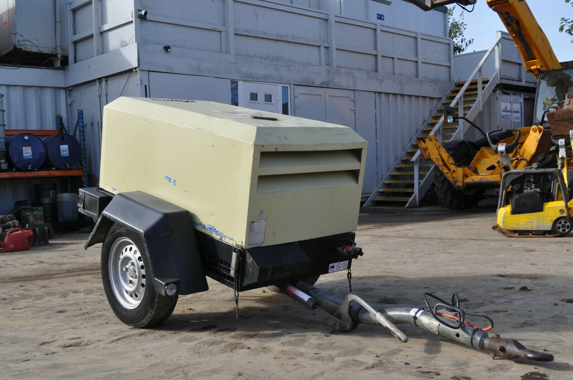 Ingersoll Rand 7/20 Road Towable Compressor - Image 8 of 9