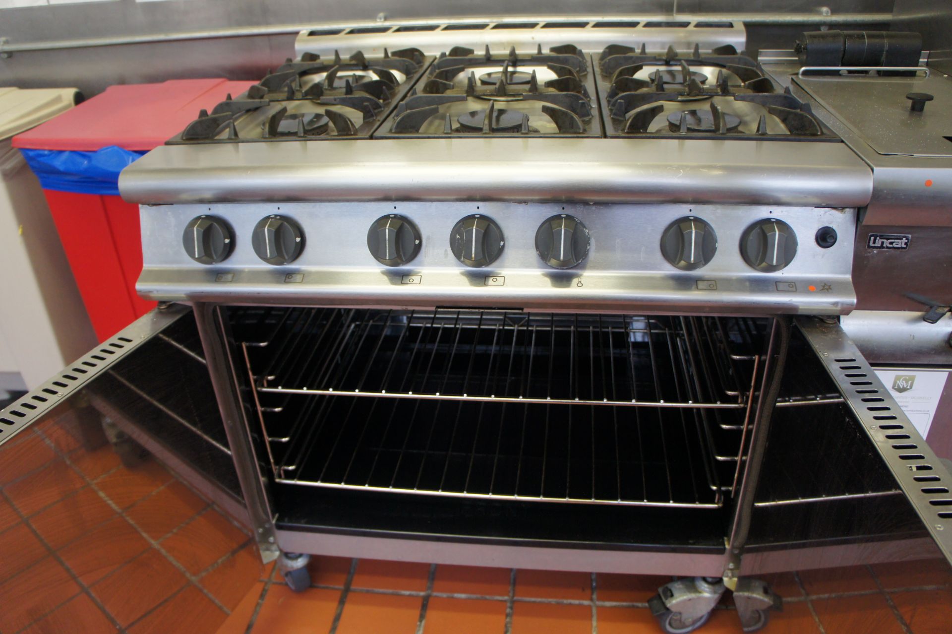 Falcon 6 Burner Gas Oven Range - Image 2 of 3