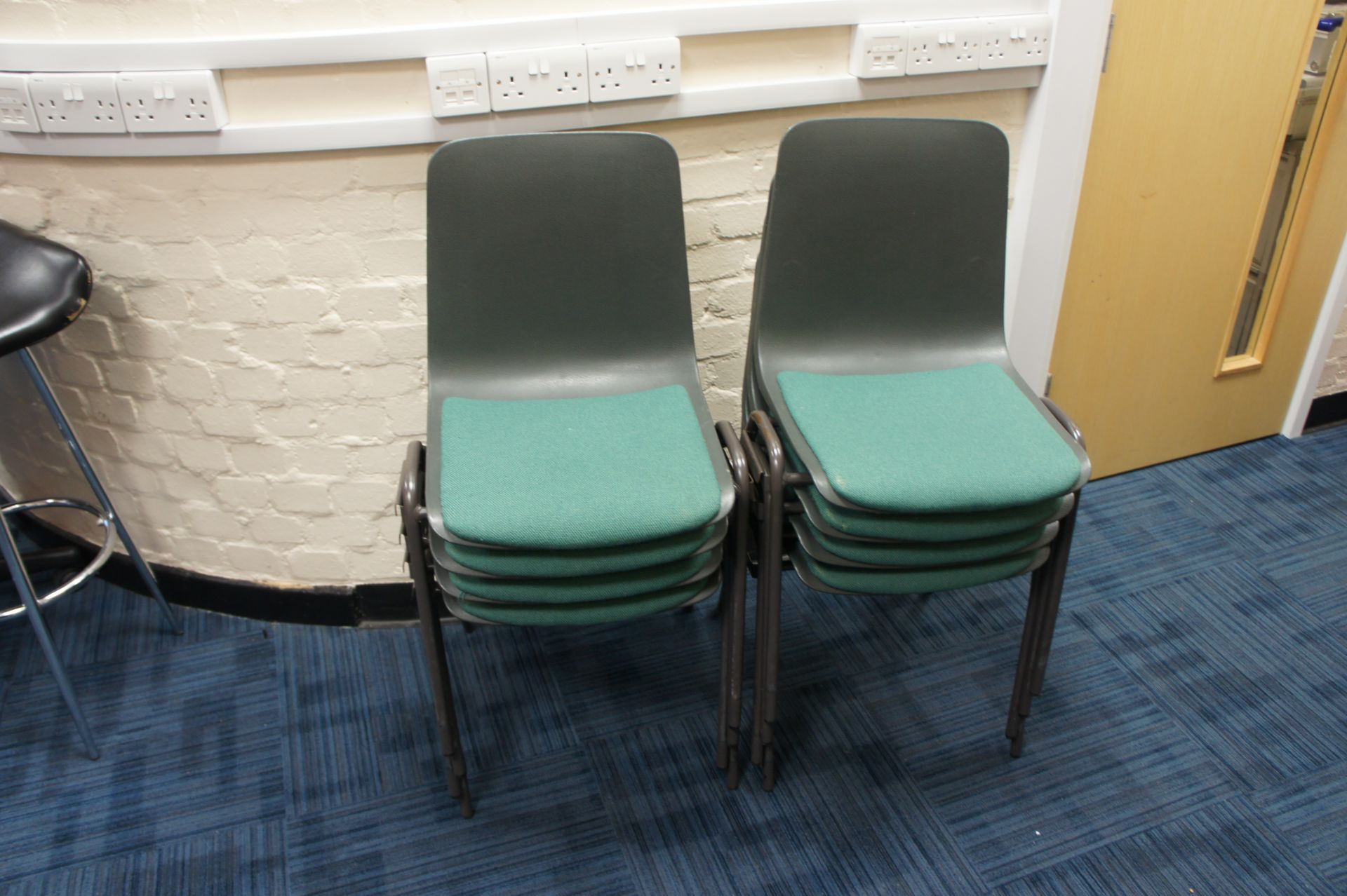 Mixed Lot of Green Chairs - Image 2 of 5