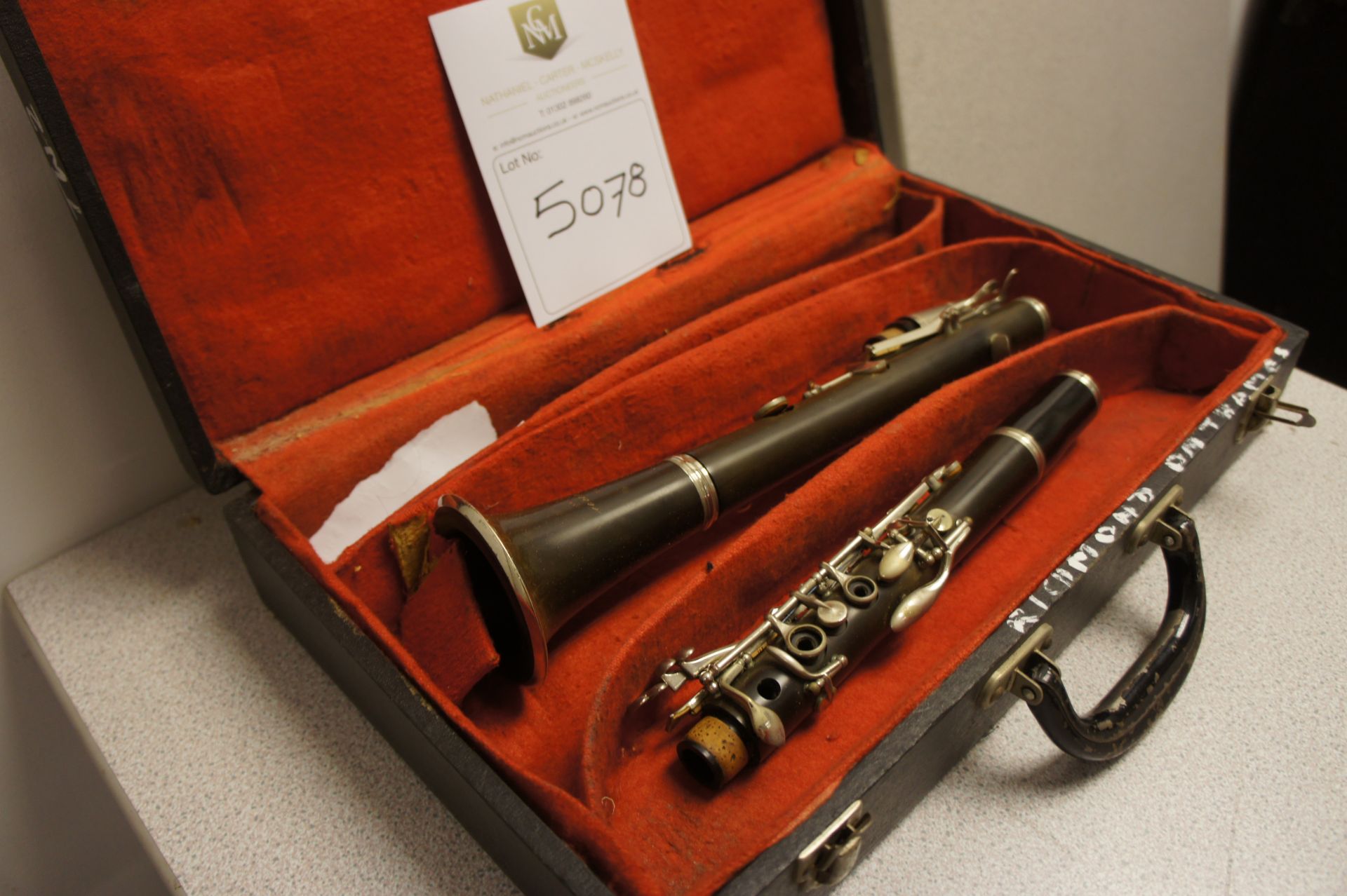 Clarinet in carry case - Image 2 of 3