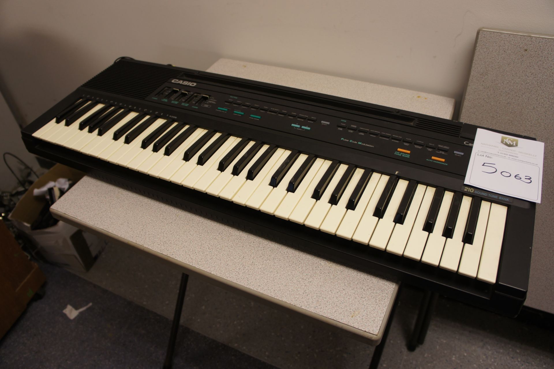 Casio Casiotone CT-607 Keyboard