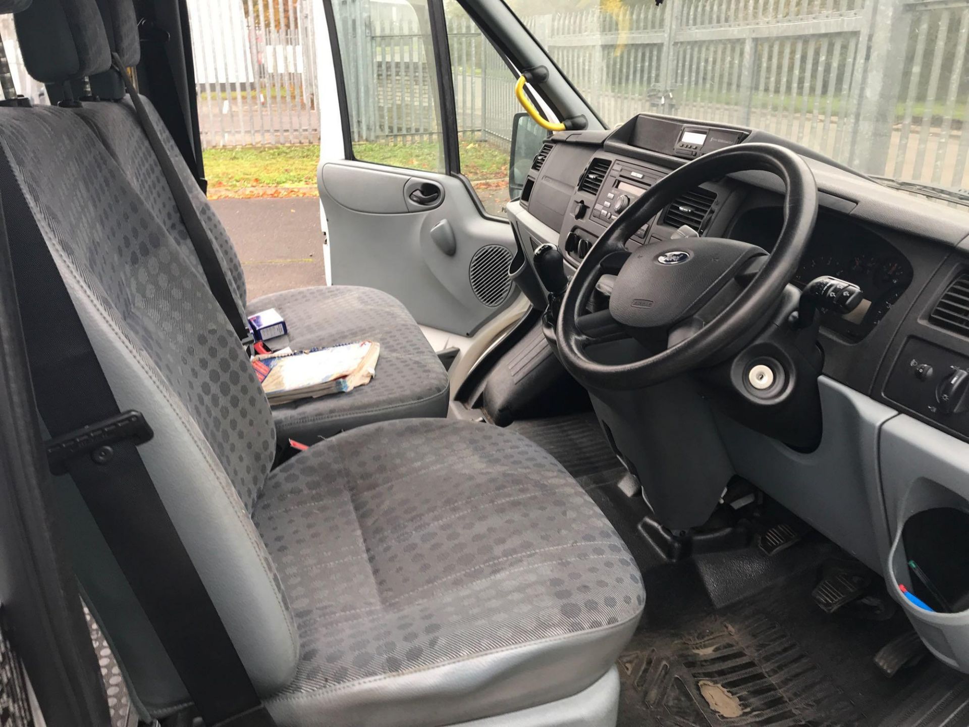 Ford Transit 16 Seat, Manual, Mini Bus - Image 11 of 20