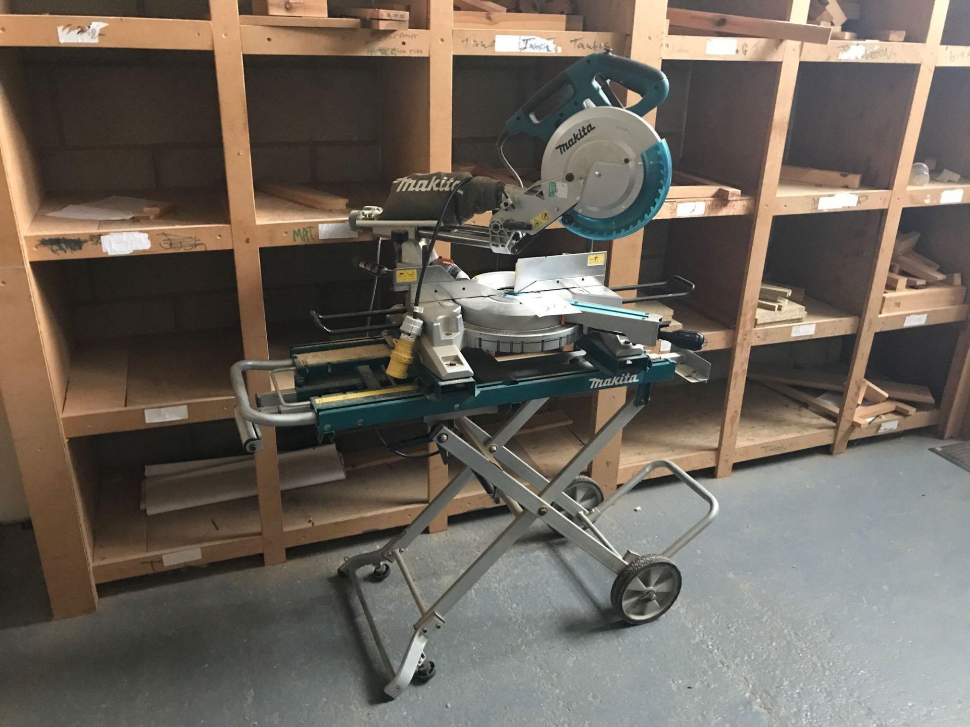 Makita 1018L Sliding Mitre Saw 110v