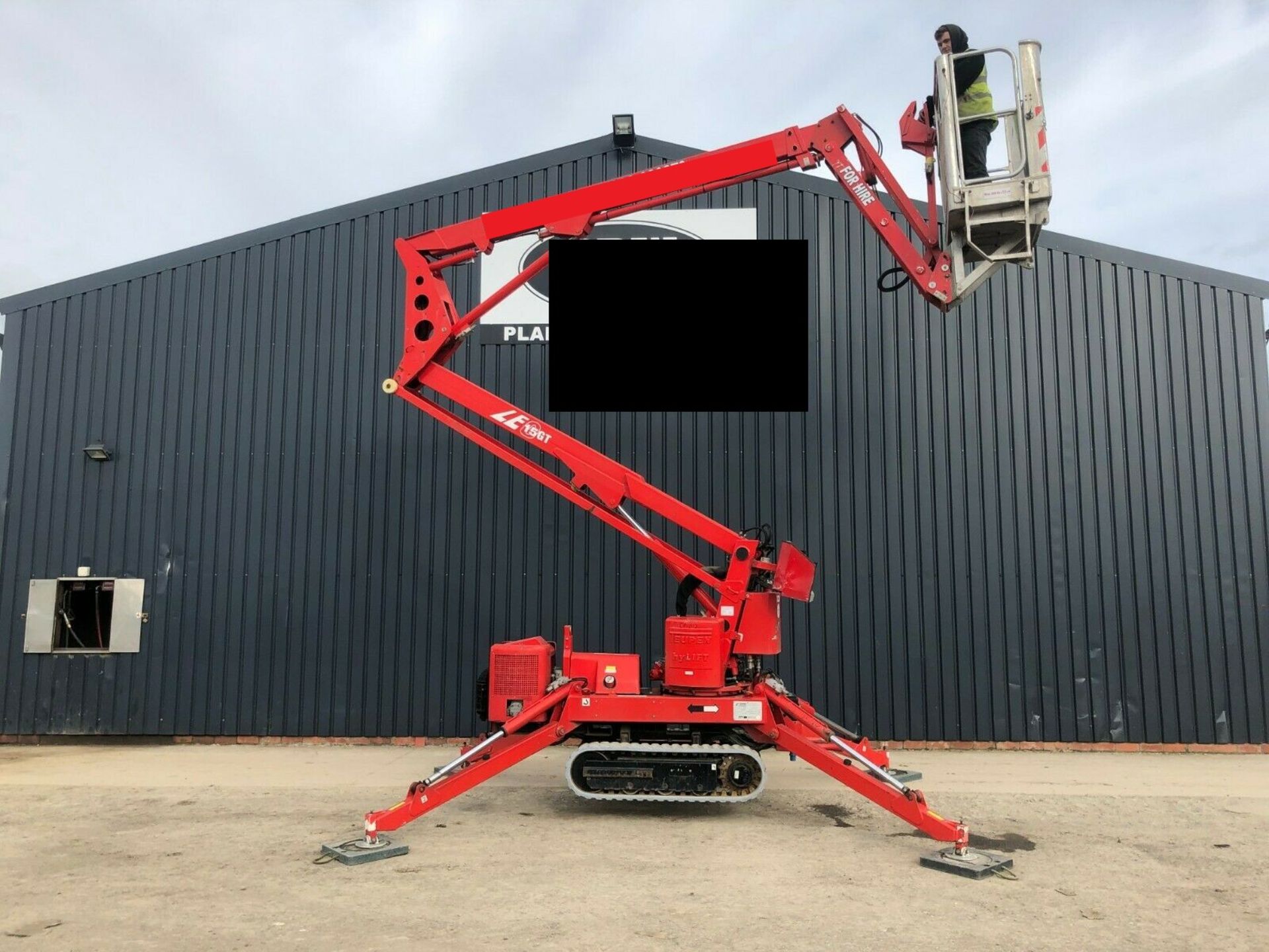 Leo Teupen GT15 Tracked Cherry Picker - Image 10 of 11