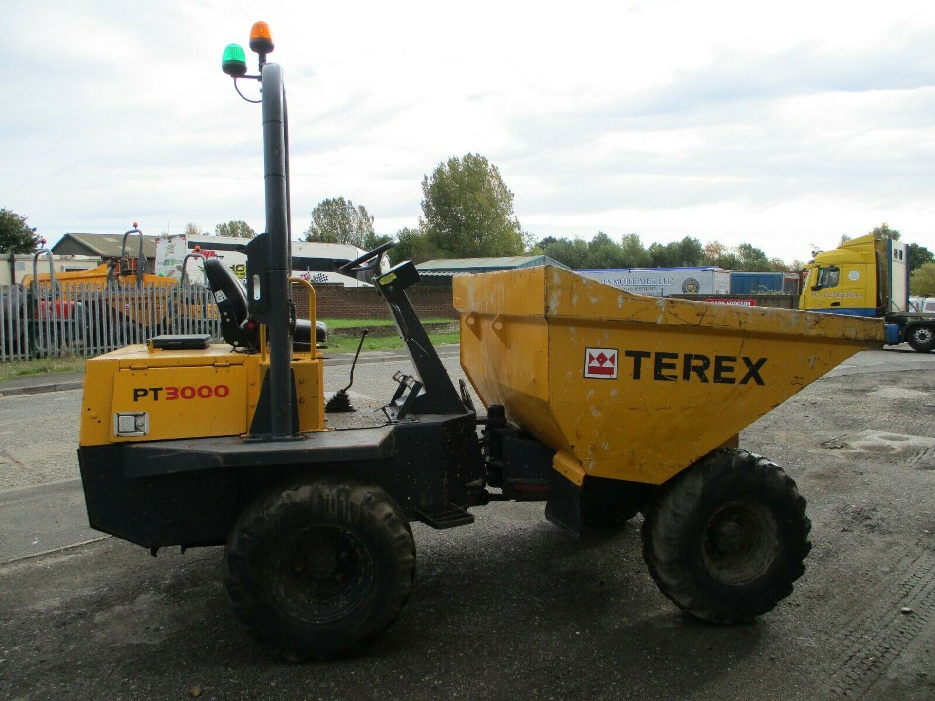 Terex 3 Ton Dumper - Image 4 of 11
