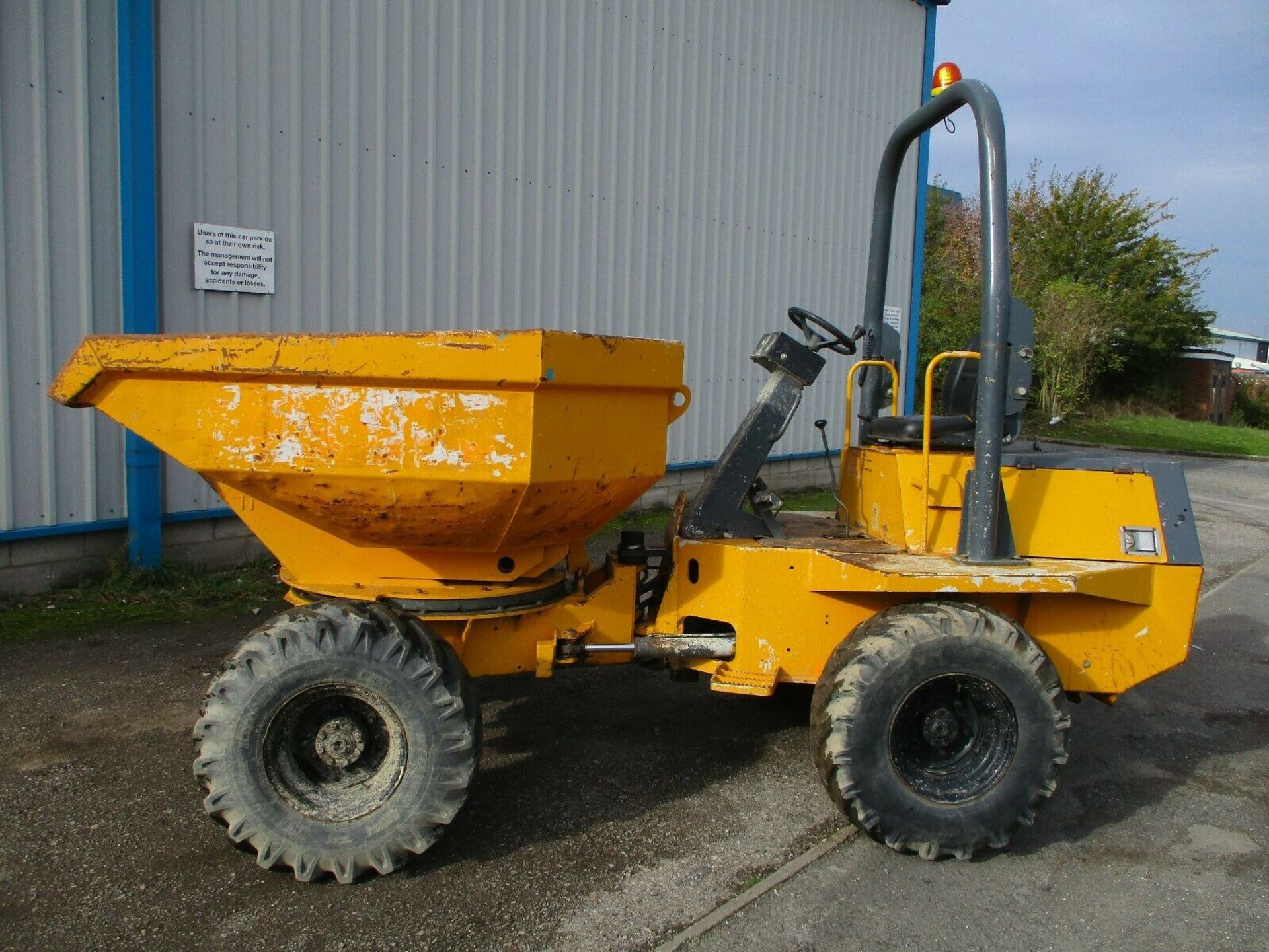 Terex 3 Ton Dumper Swivel Skip - Image 10 of 11