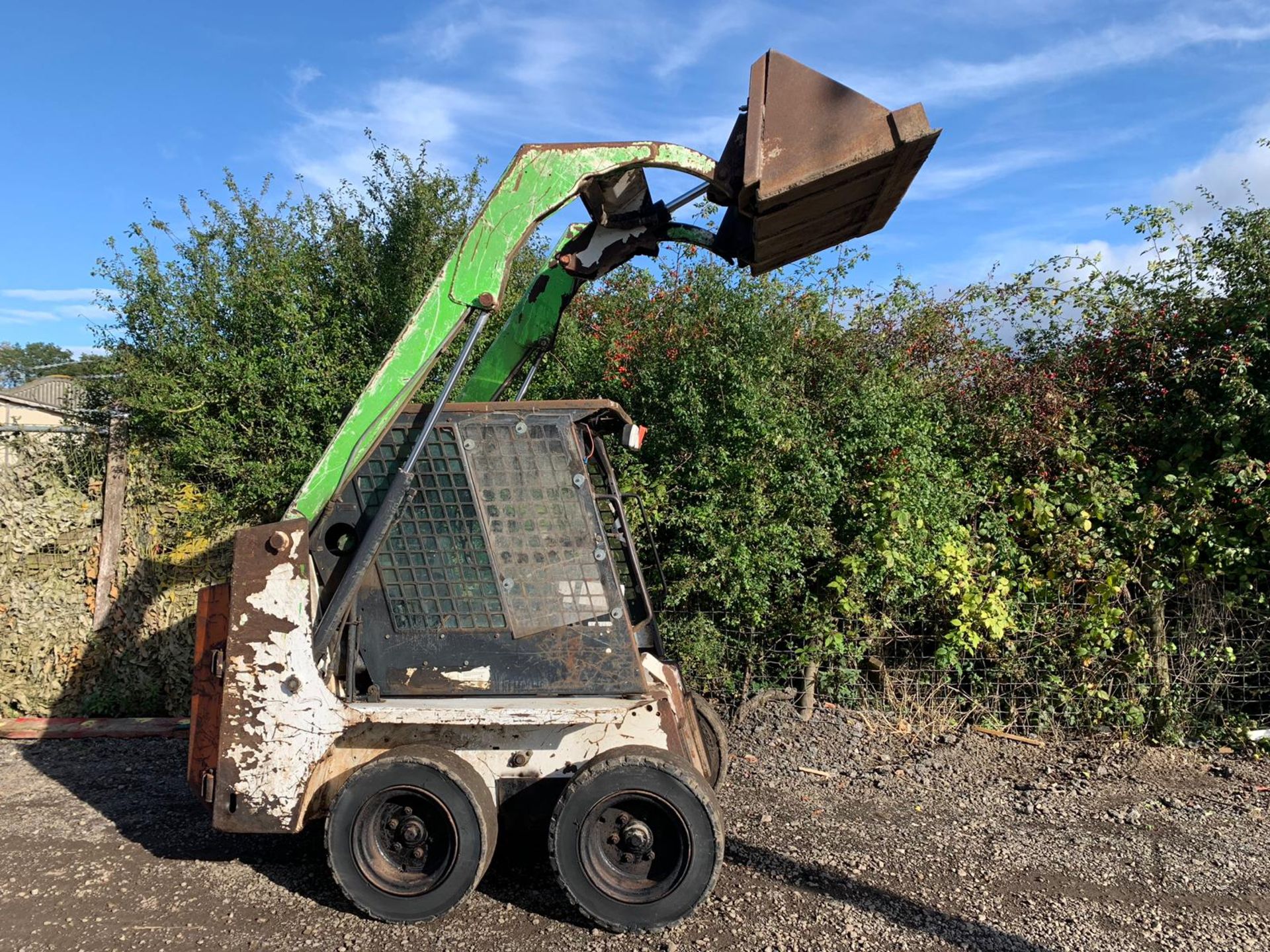 BOBCAT 553 skid steer loader - Image 8 of 8