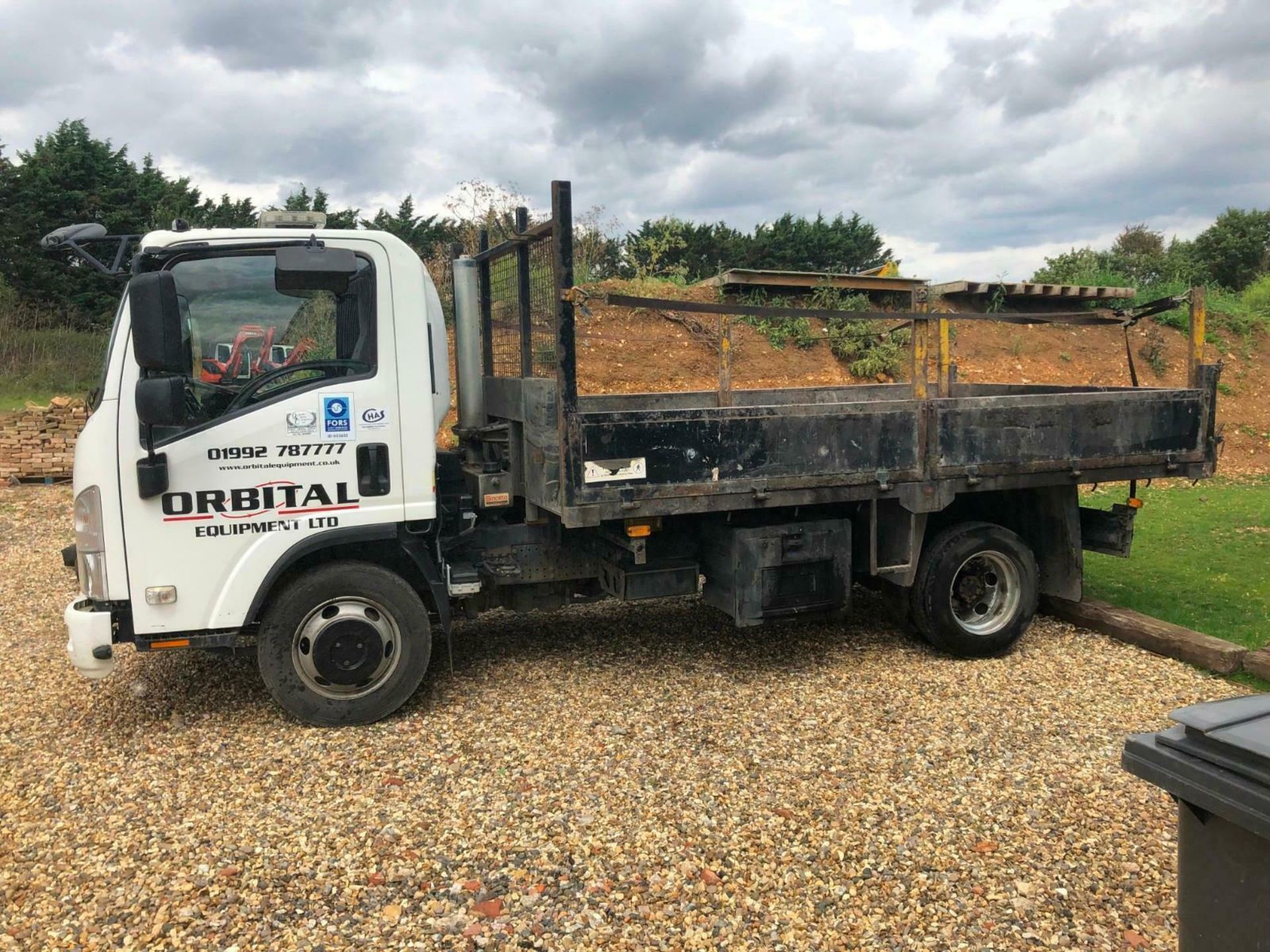 Isuzu Tipper Truck N75.190 - Image 4 of 12