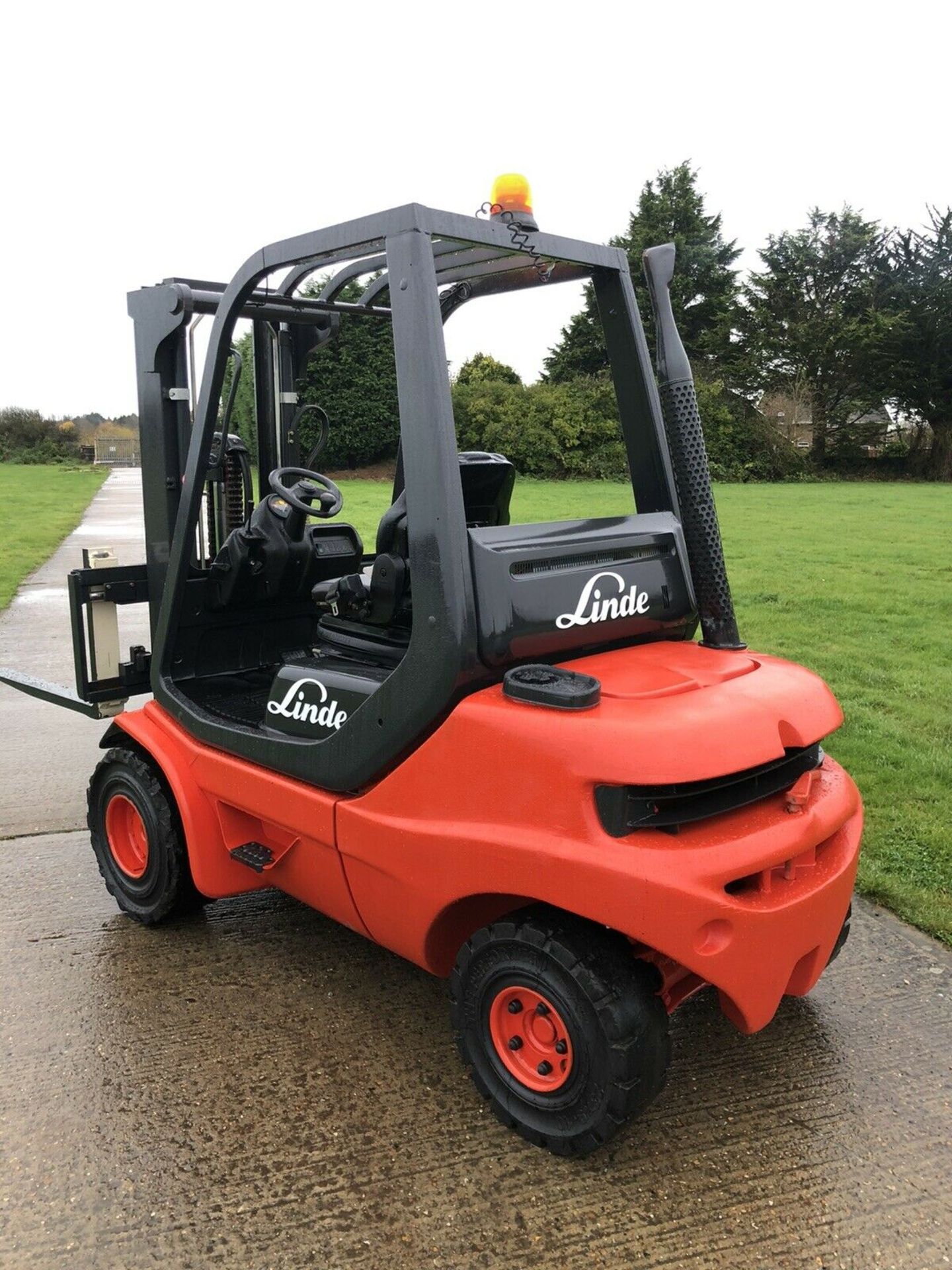 Linde H30d Diesel Forklift - Image 2 of 9