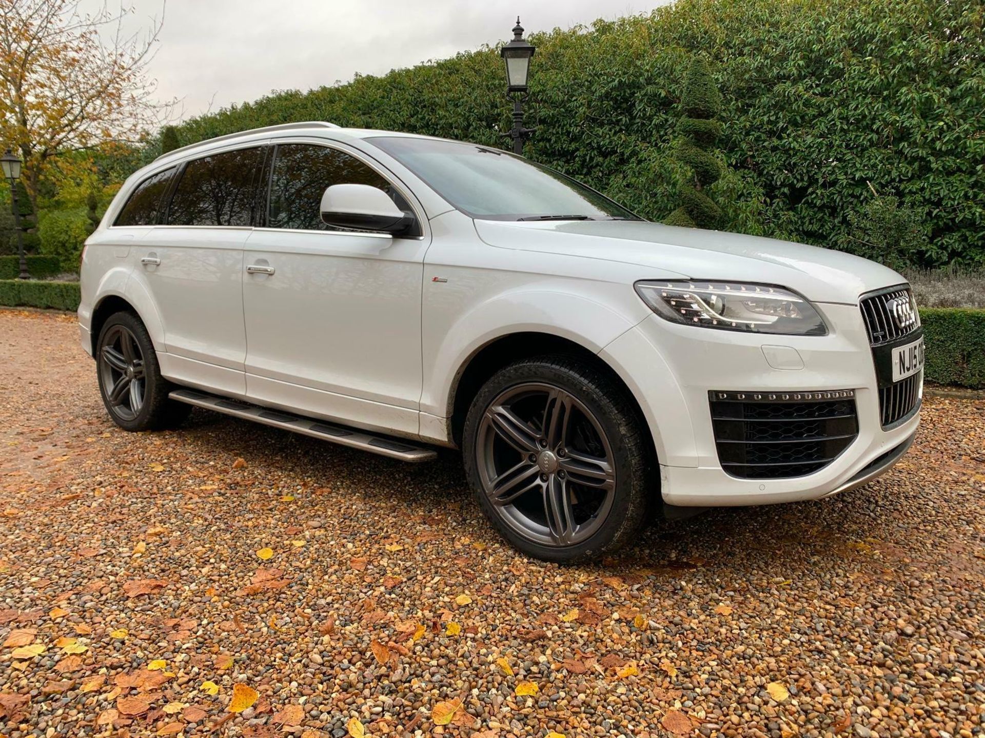 Audi Q7 Quattro 3.0TDI ( 245ps ) Tiptronic 2015MY S Line Sport Edition NO VAT - Image 9 of 12