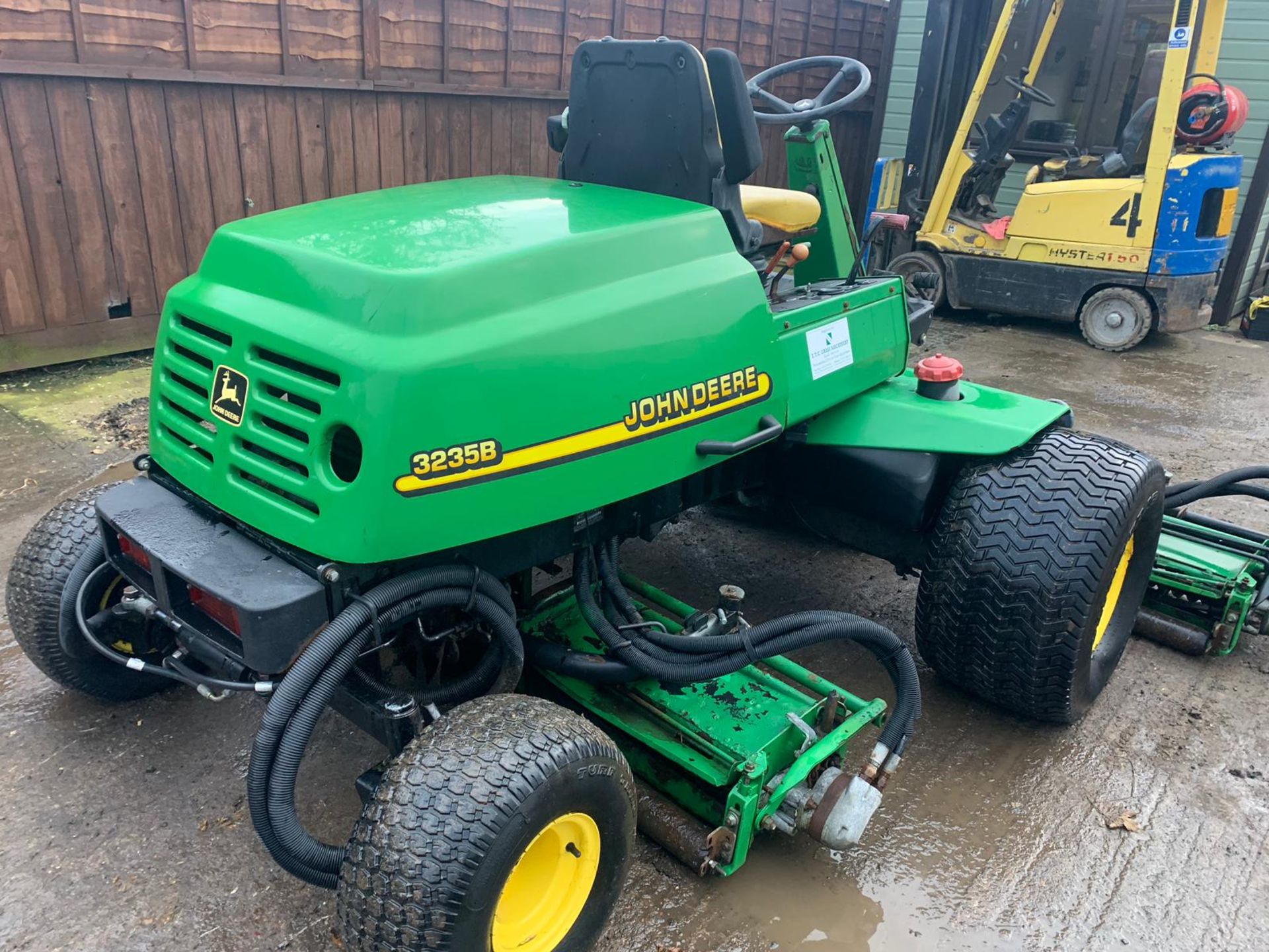 John Deere 3235B Cylinder Mower - Image 6 of 13