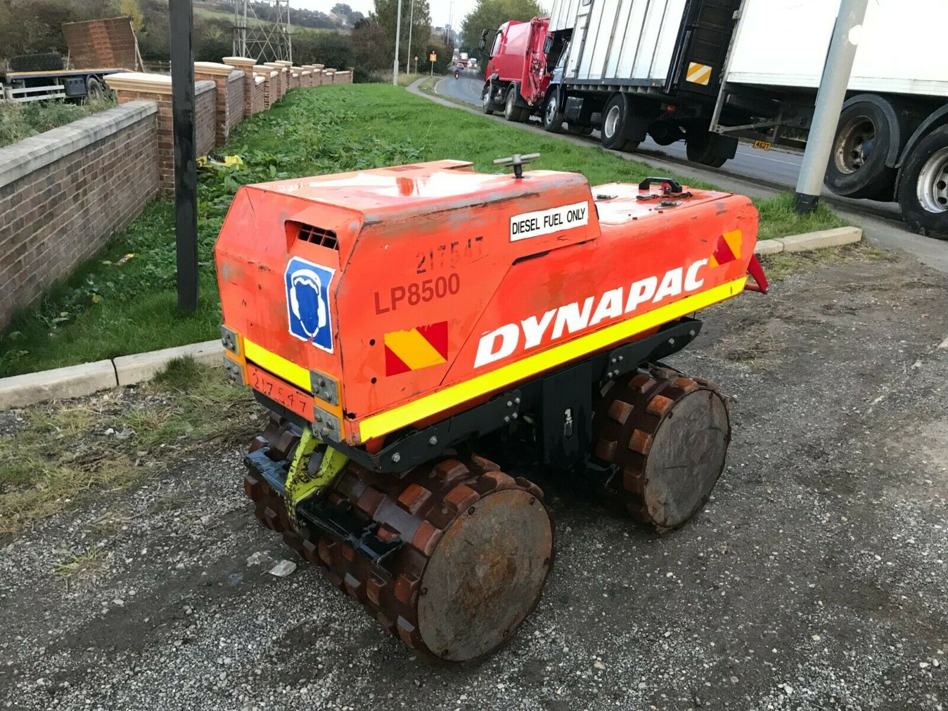 Dynapac Lp8500 Compact Trench Roller - Image 3 of 9