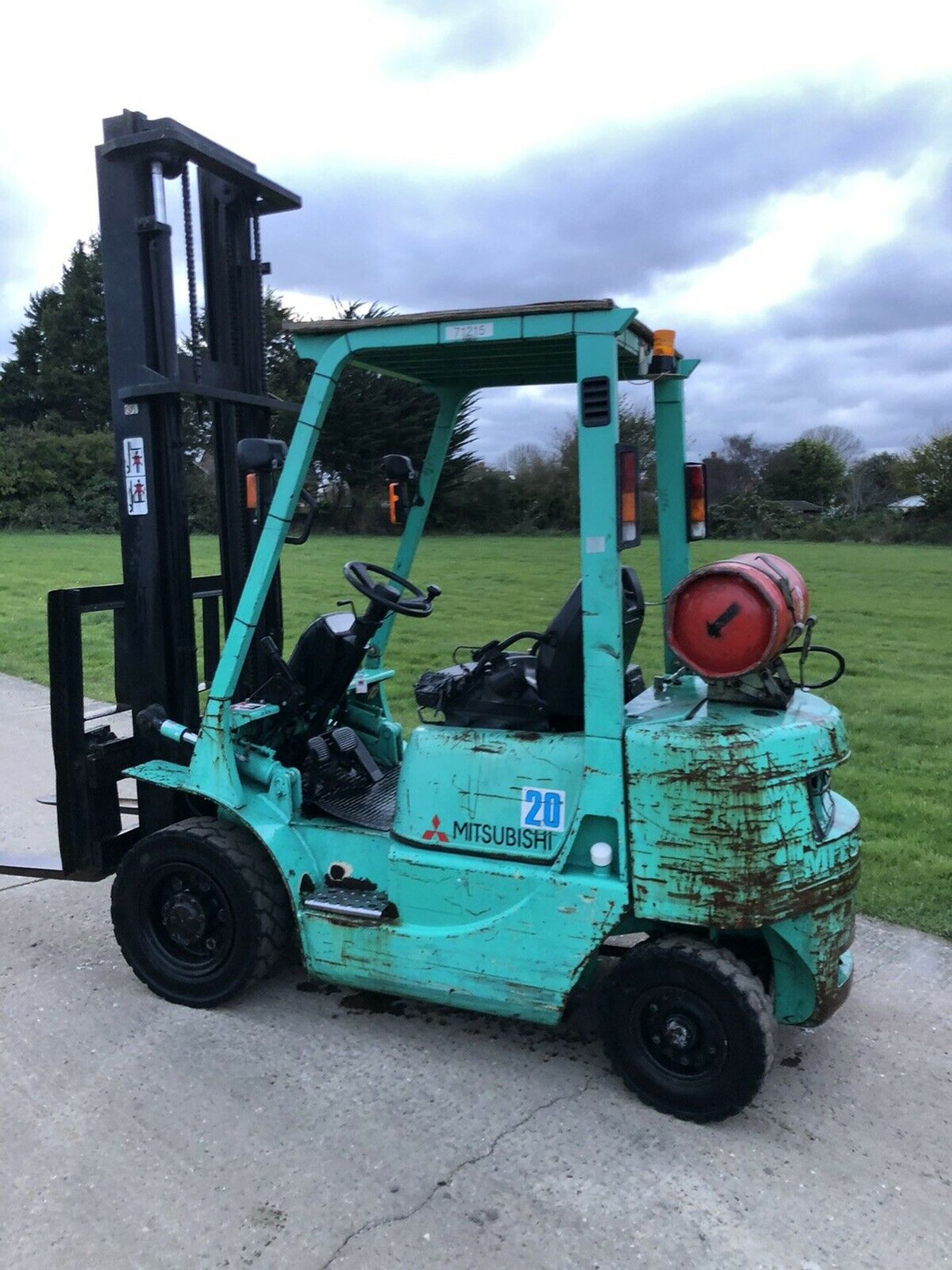 Mitsubishi Gas Forklift Truck. - Image 2 of 2