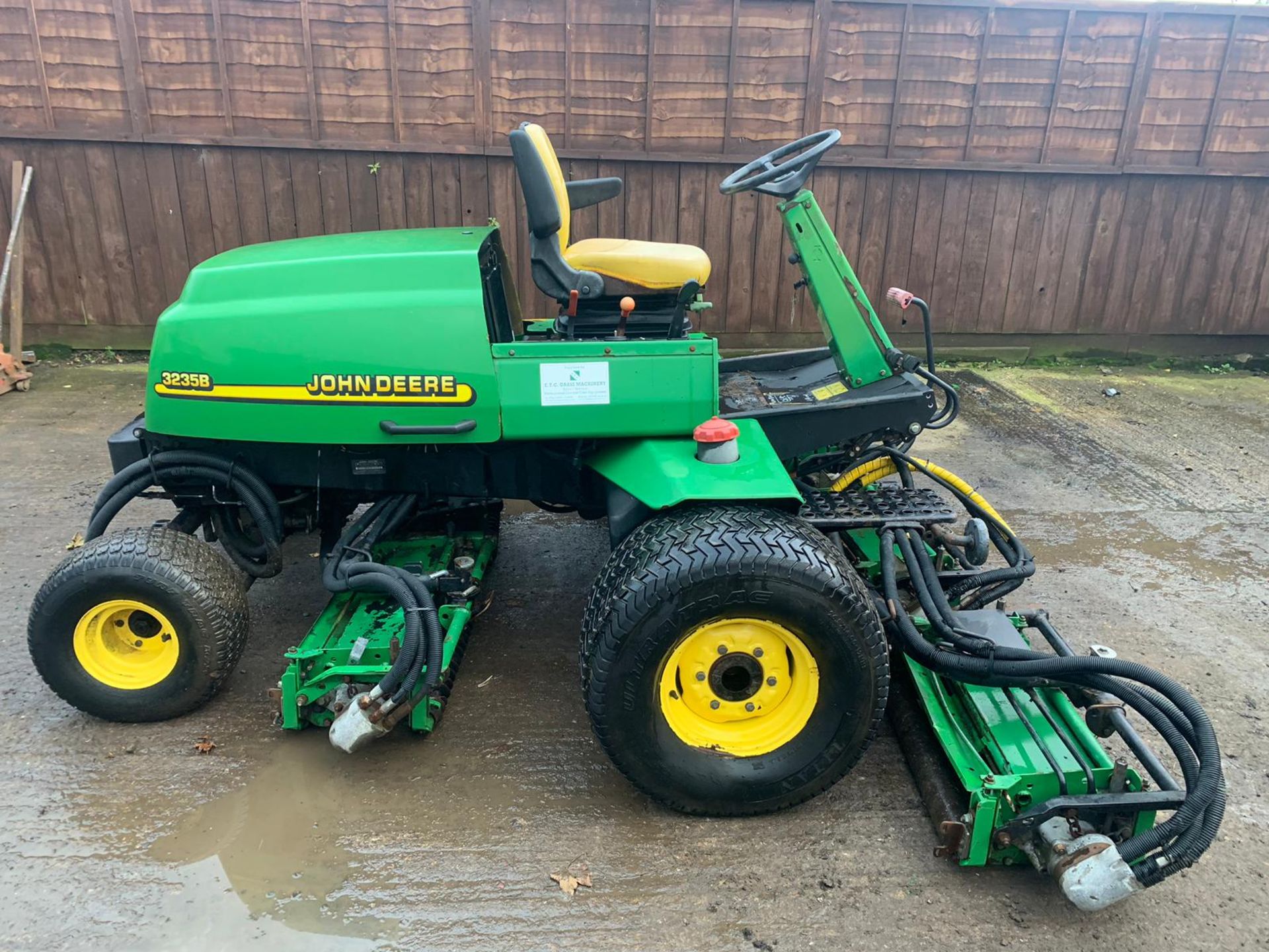 John Deere 3235B Cylinder Mower - Image 7 of 13