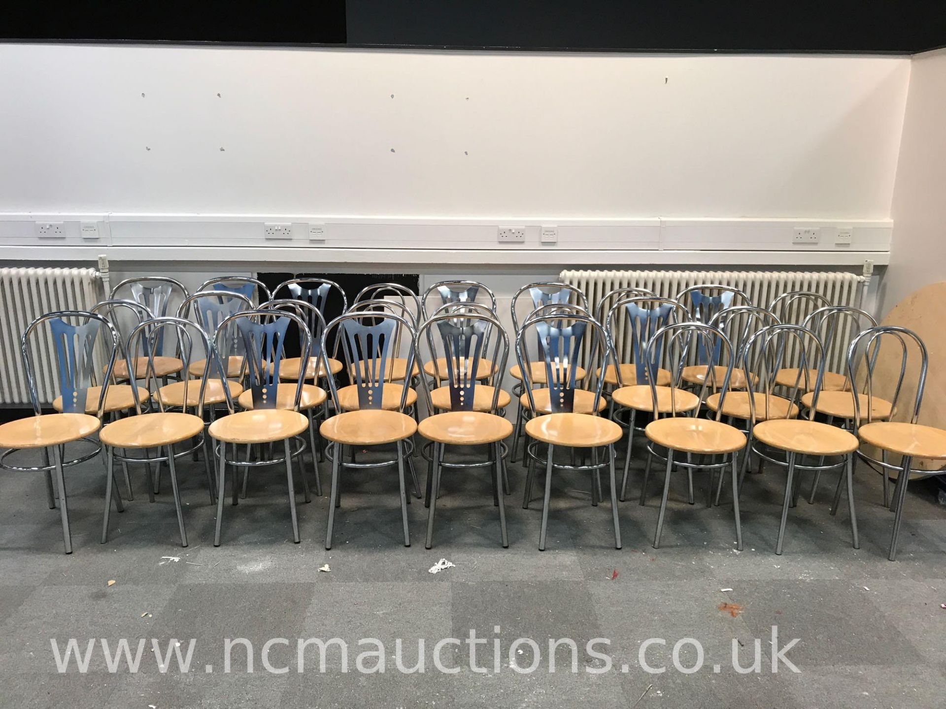 27x Dining chairs - Image 2 of 2