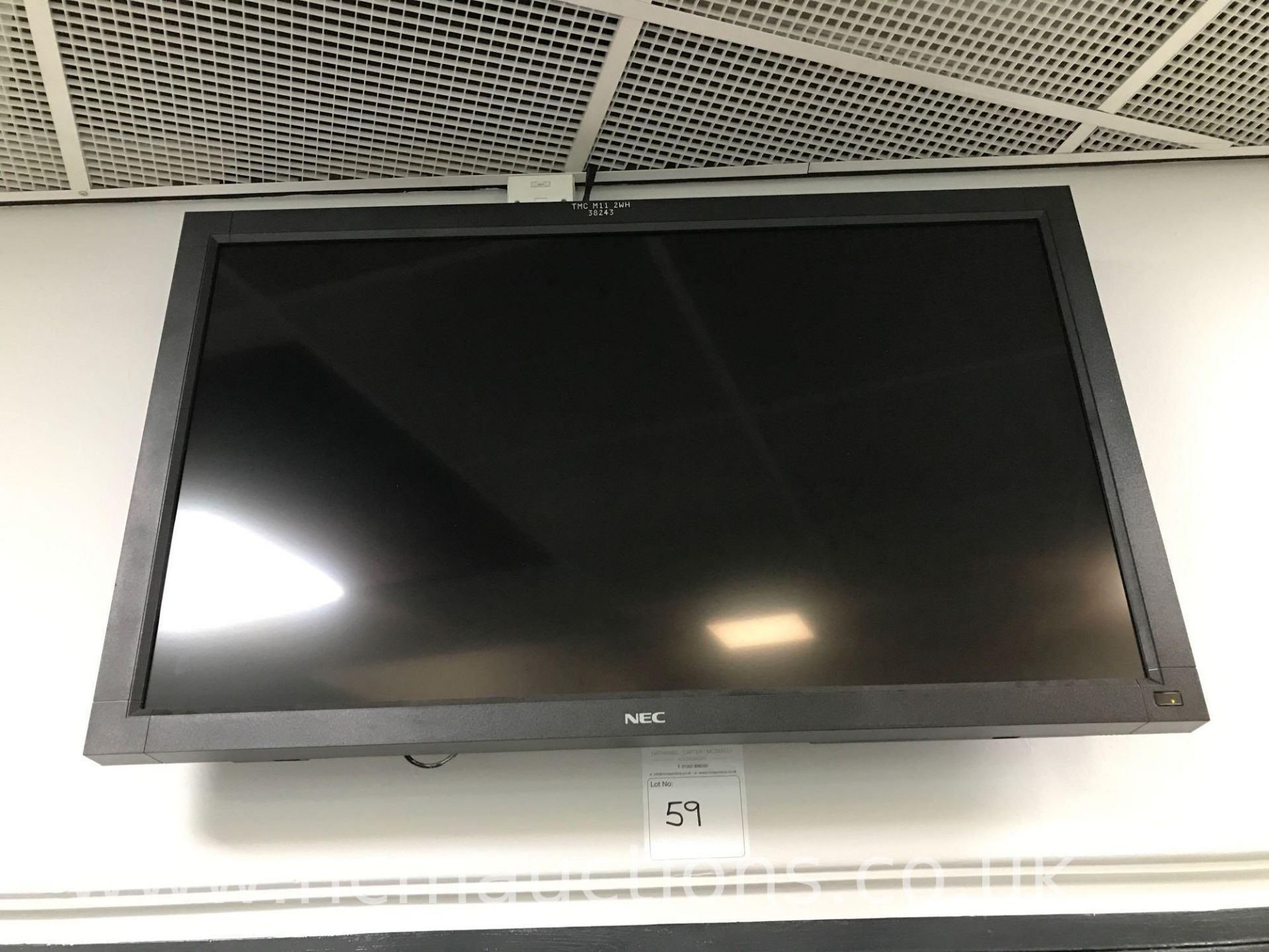 NEC flat screen monitor 42”