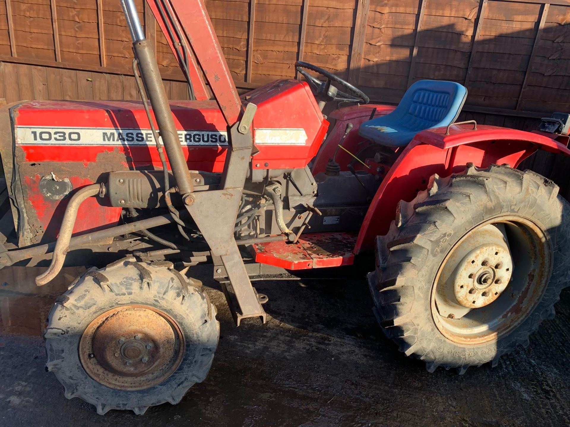 Massey Ferguson 1030 Loader Tractor - Image 11 of 12