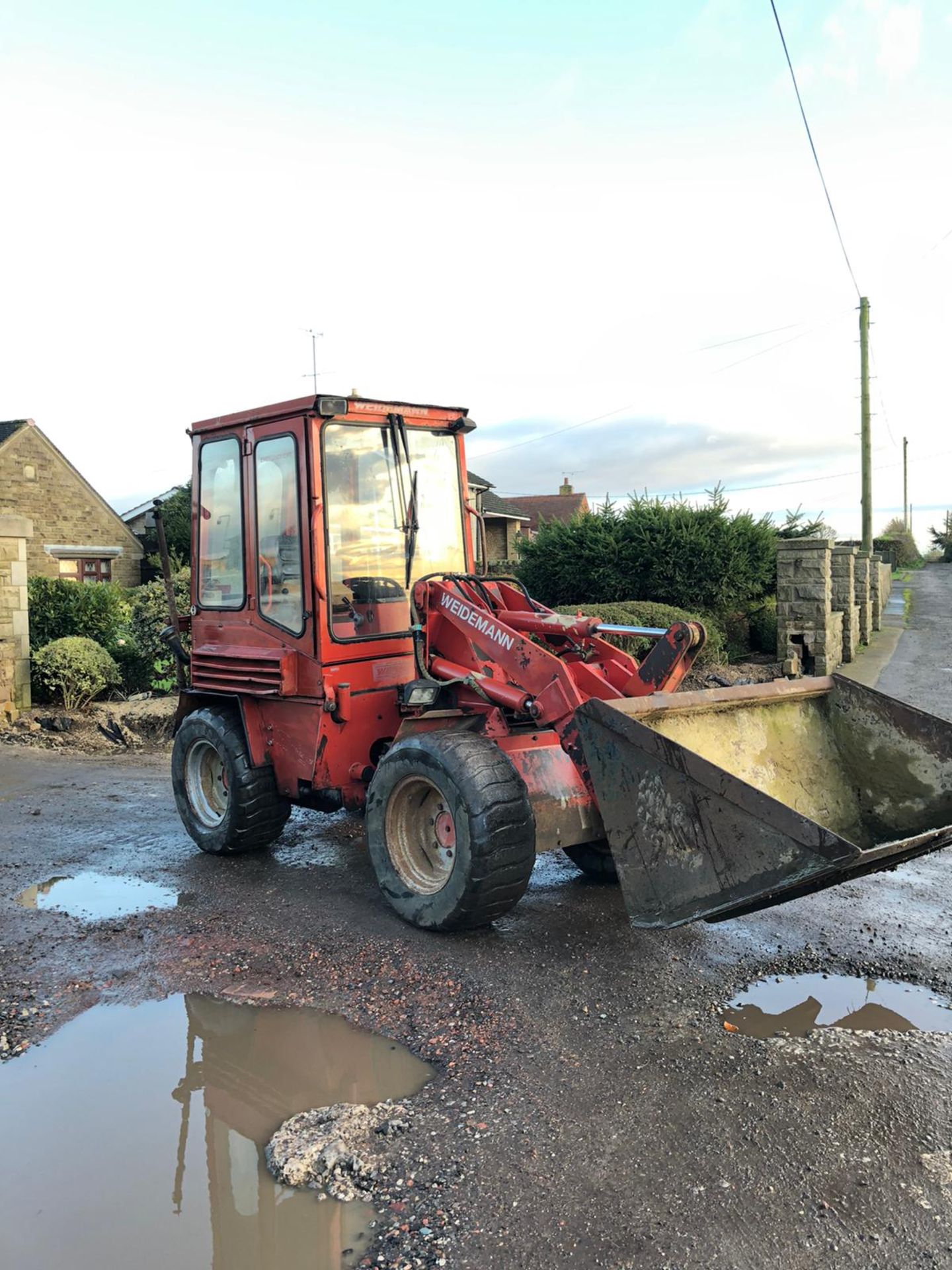 Weidemann Weikotrac Loading Shovel