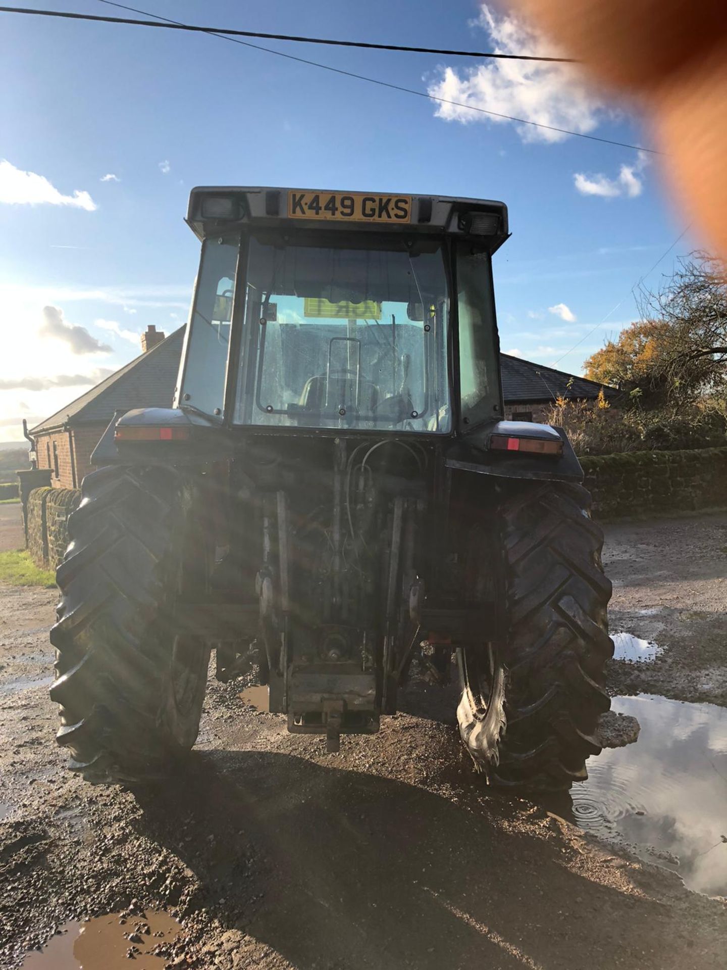 Massey Ferguson 3060 Loader Tractor - Image 2 of 7