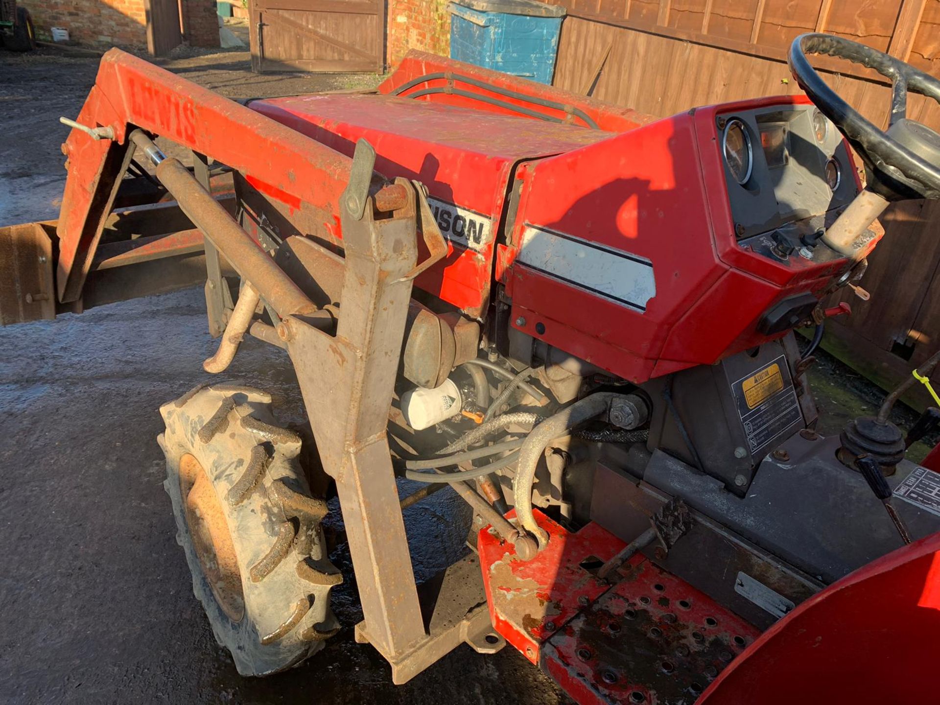 Massey Ferguson 1030 Loader Tractor - Image 2 of 12