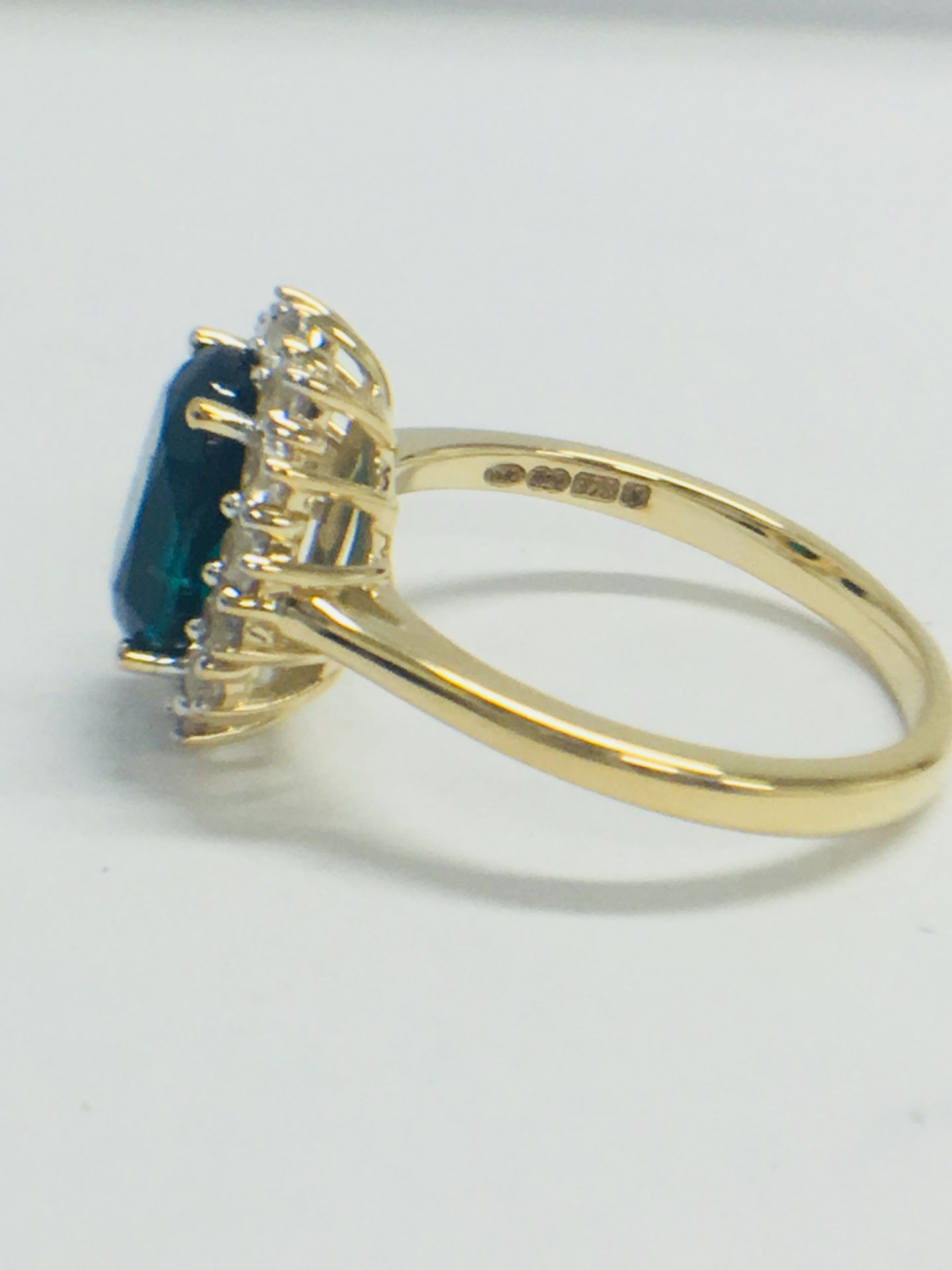 9CT YELLOW GOLD LADIES' RING - Image 4 of 11