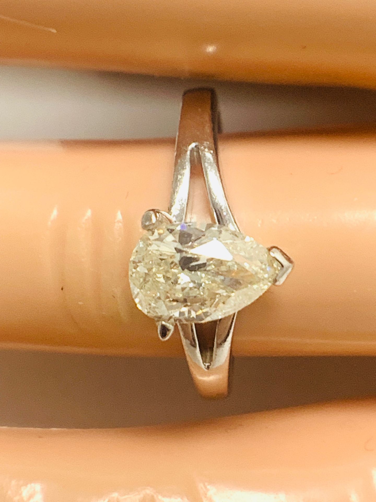 1ct Pearshape Diamond Platinum Solitaire Ring. - Image 5 of 10