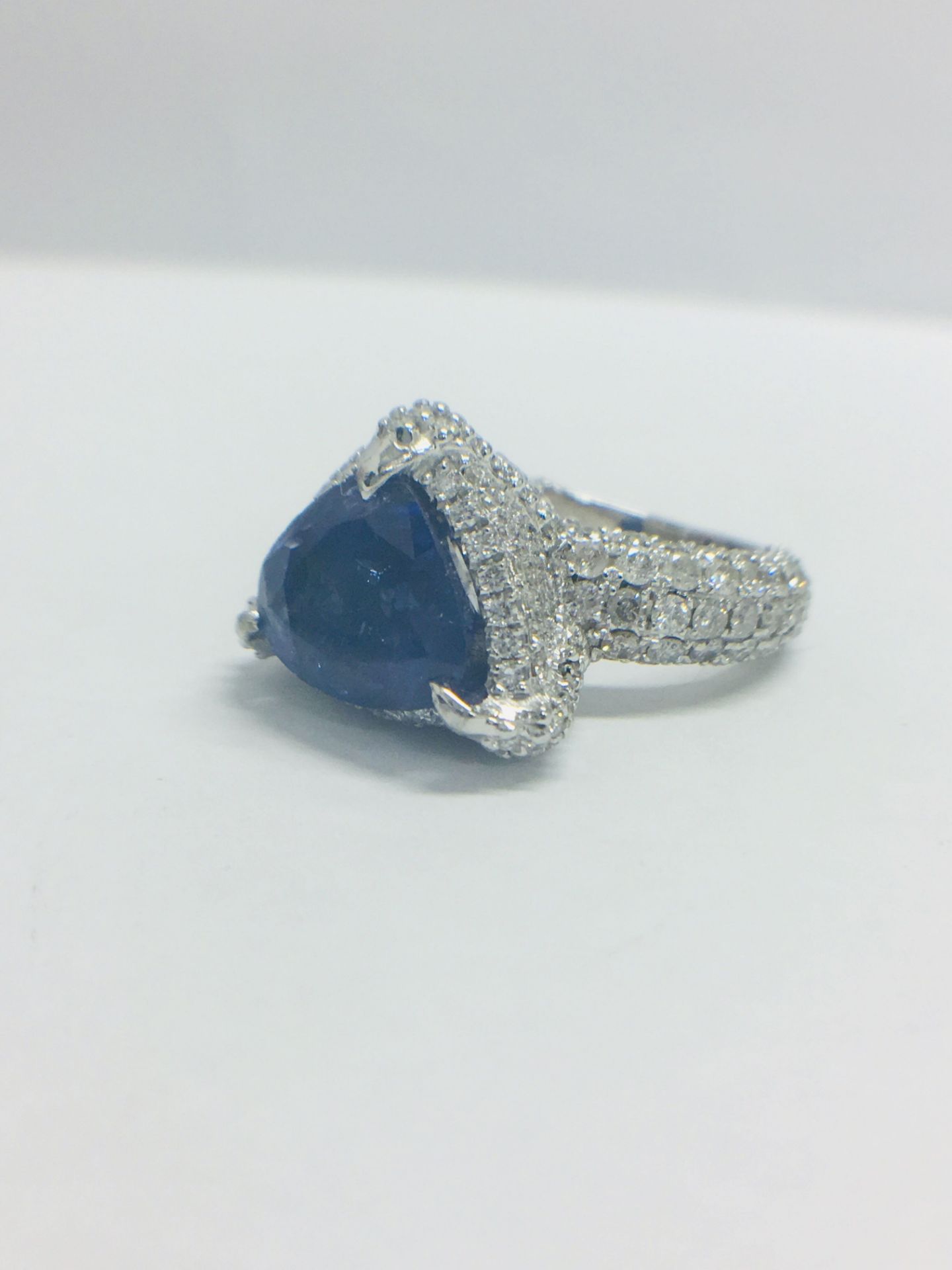 Platinum Tanzanite Ring - Image 11 of 15