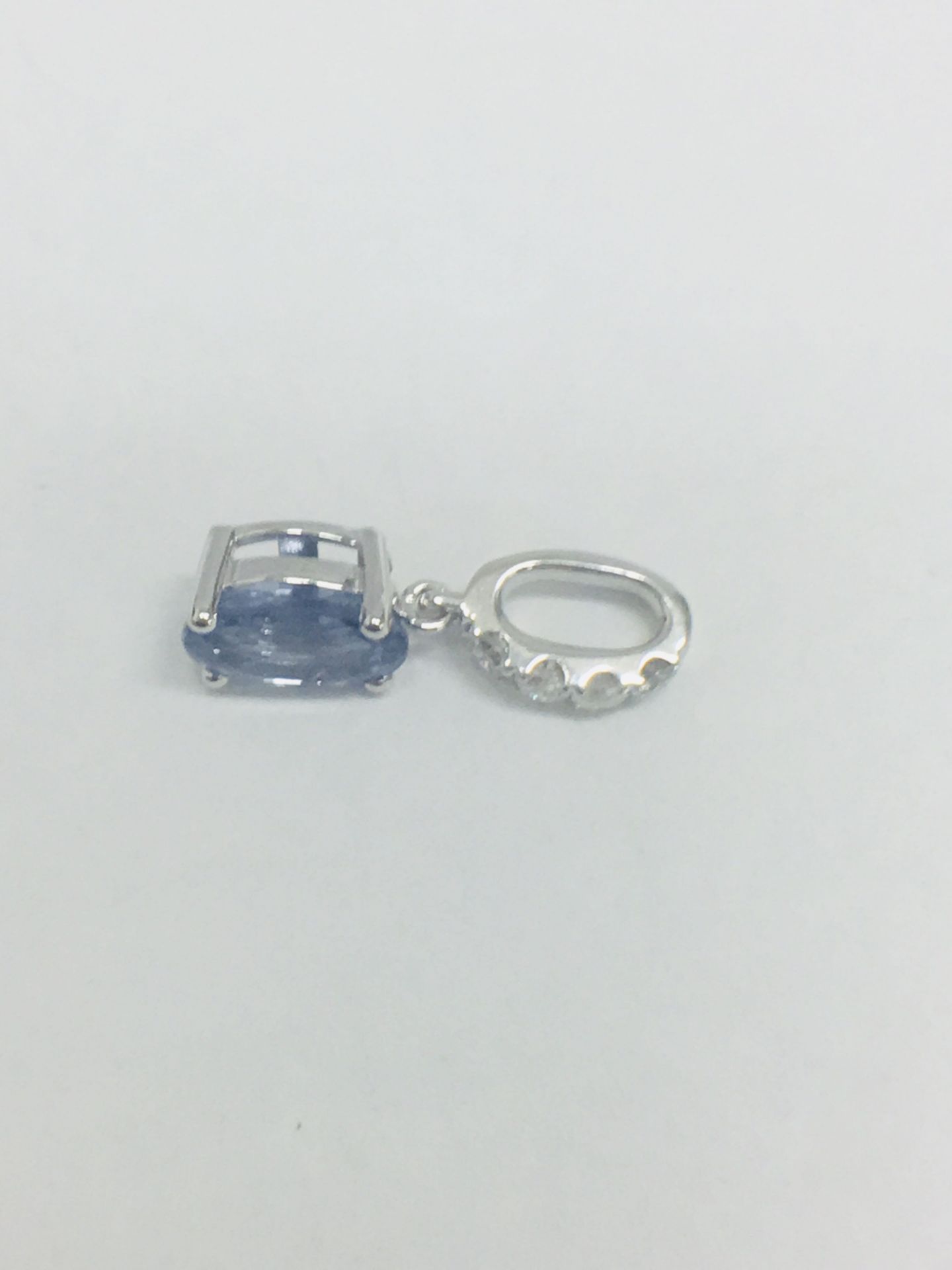 14ct White Gold Sapphire & Diamond Pendant. - Image 4 of 8