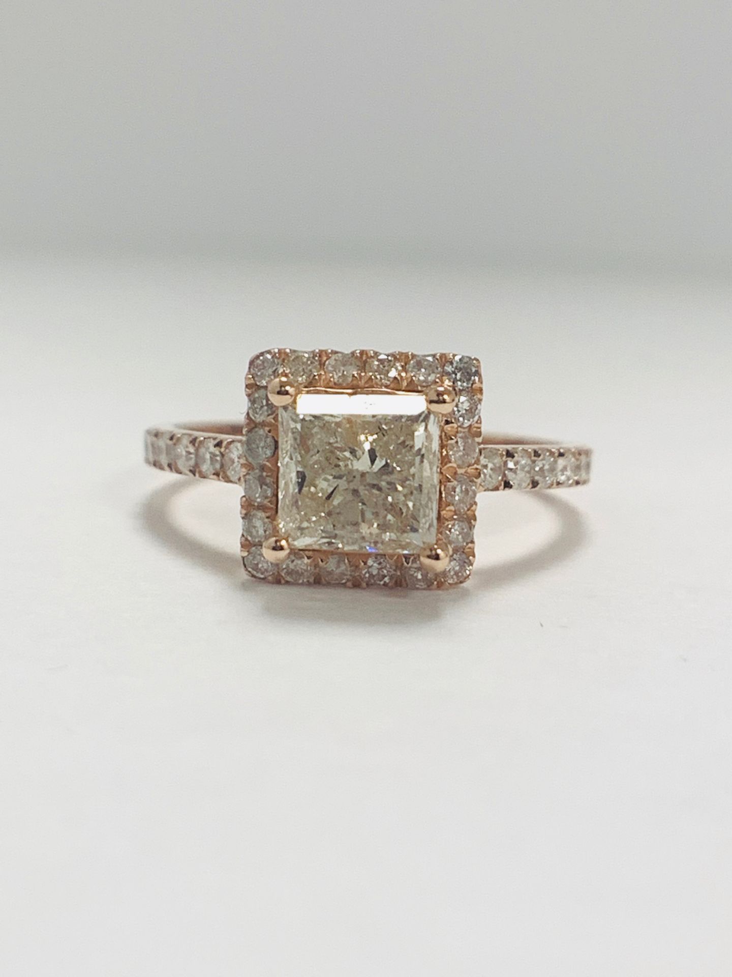14ct Rose Gold Diamond ring featuring centre, princess cut Diamond (1.30ct) - Image 10 of 13