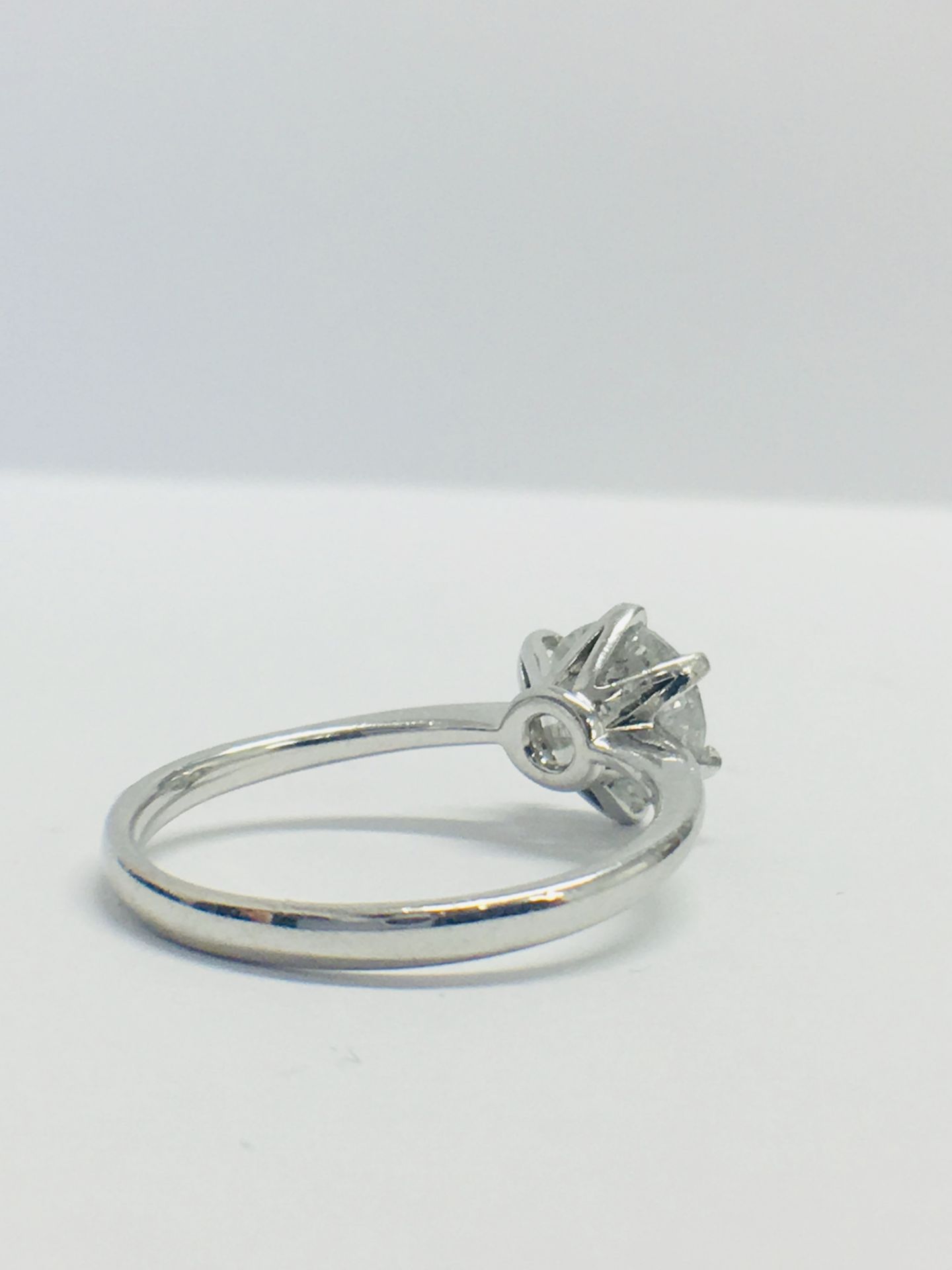 1.64ct Platinum Diamond Solitaire Ring - Image 5 of 10