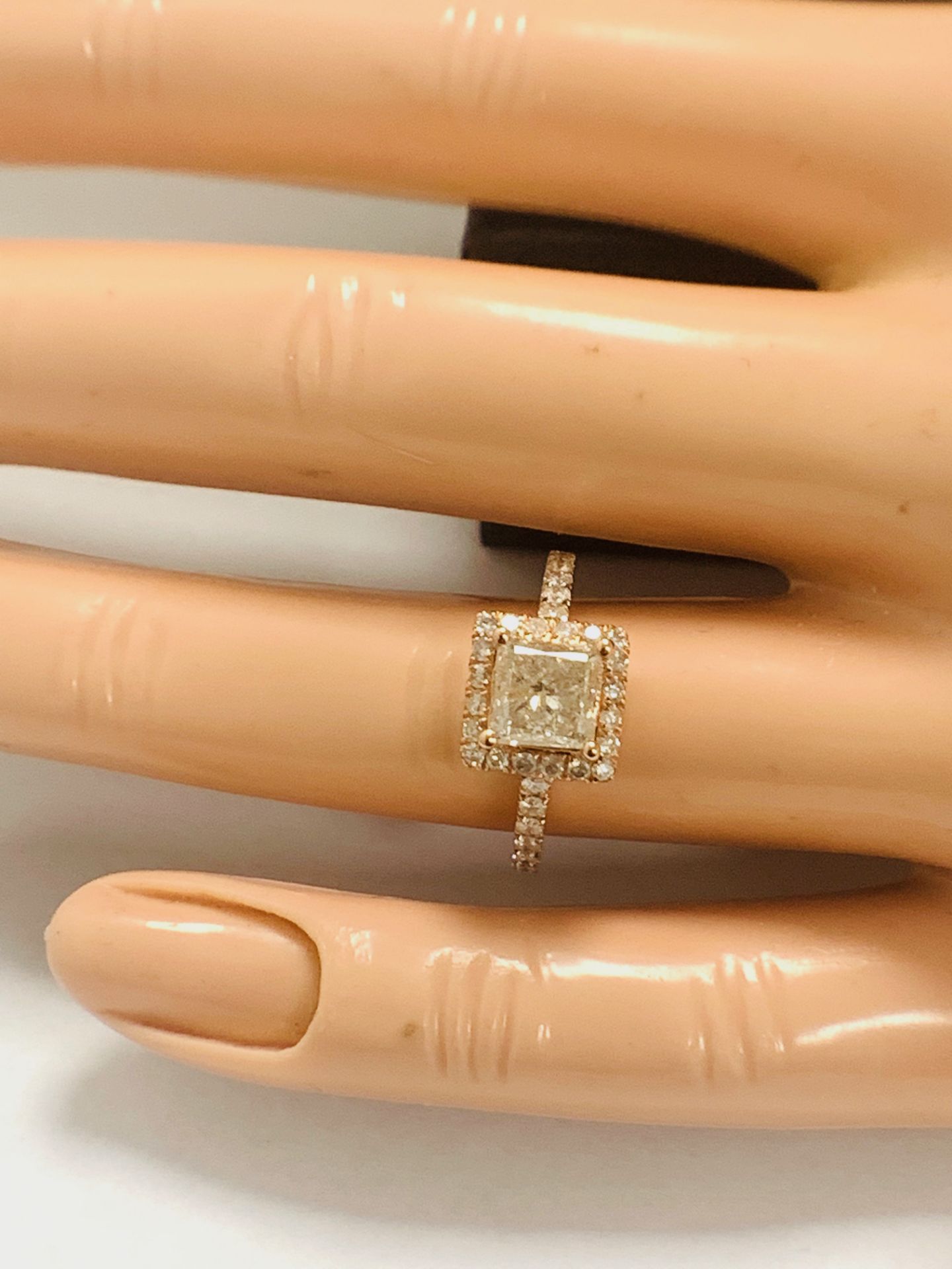 14ct Rose Gold Diamond ring featuring centre, princess cut Diamond (1.30ct) - Image 11 of 13