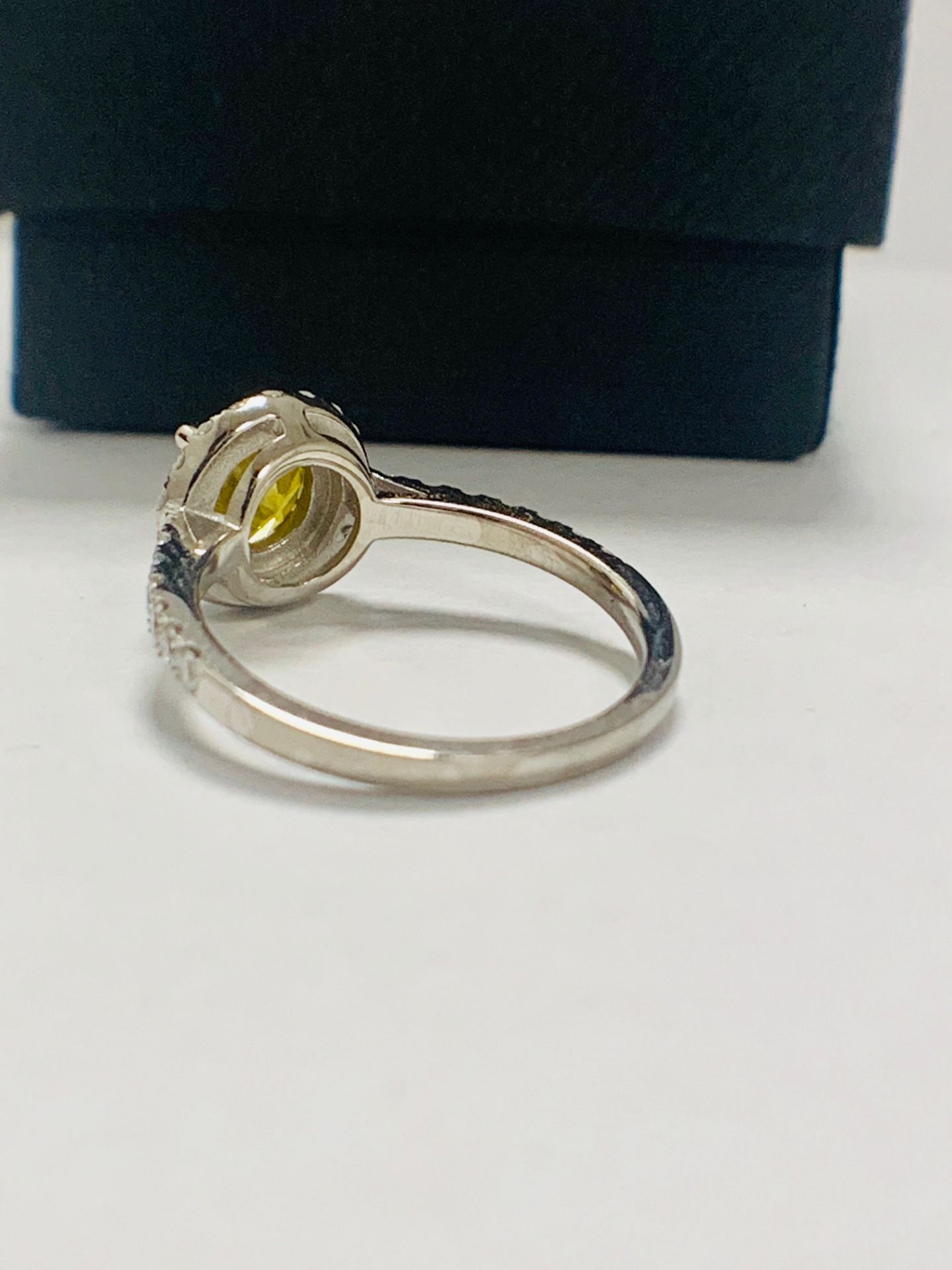 14ct White Gold Diamond ring featuring centre, round brilliant cut, yellow Diamond (1.08ct) - Image 5 of 12